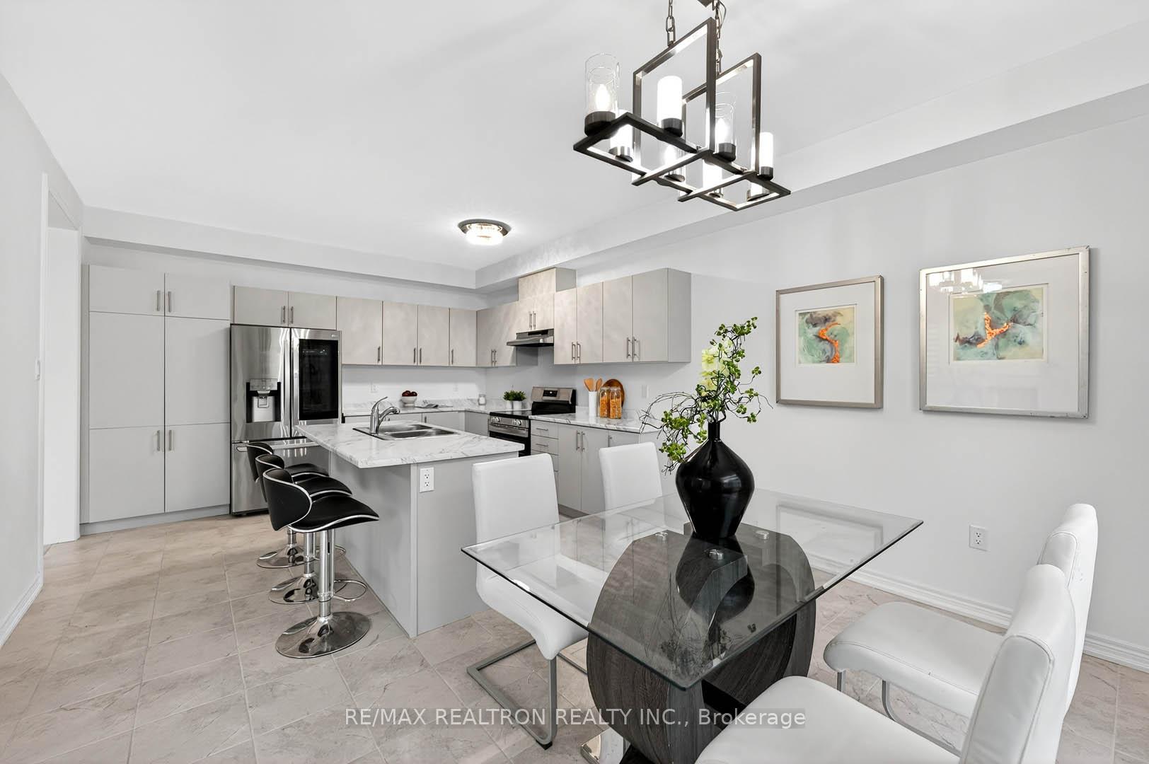 Photo 18 of 40 Wakefield Boulevard, Essa, Angus — HOMEH