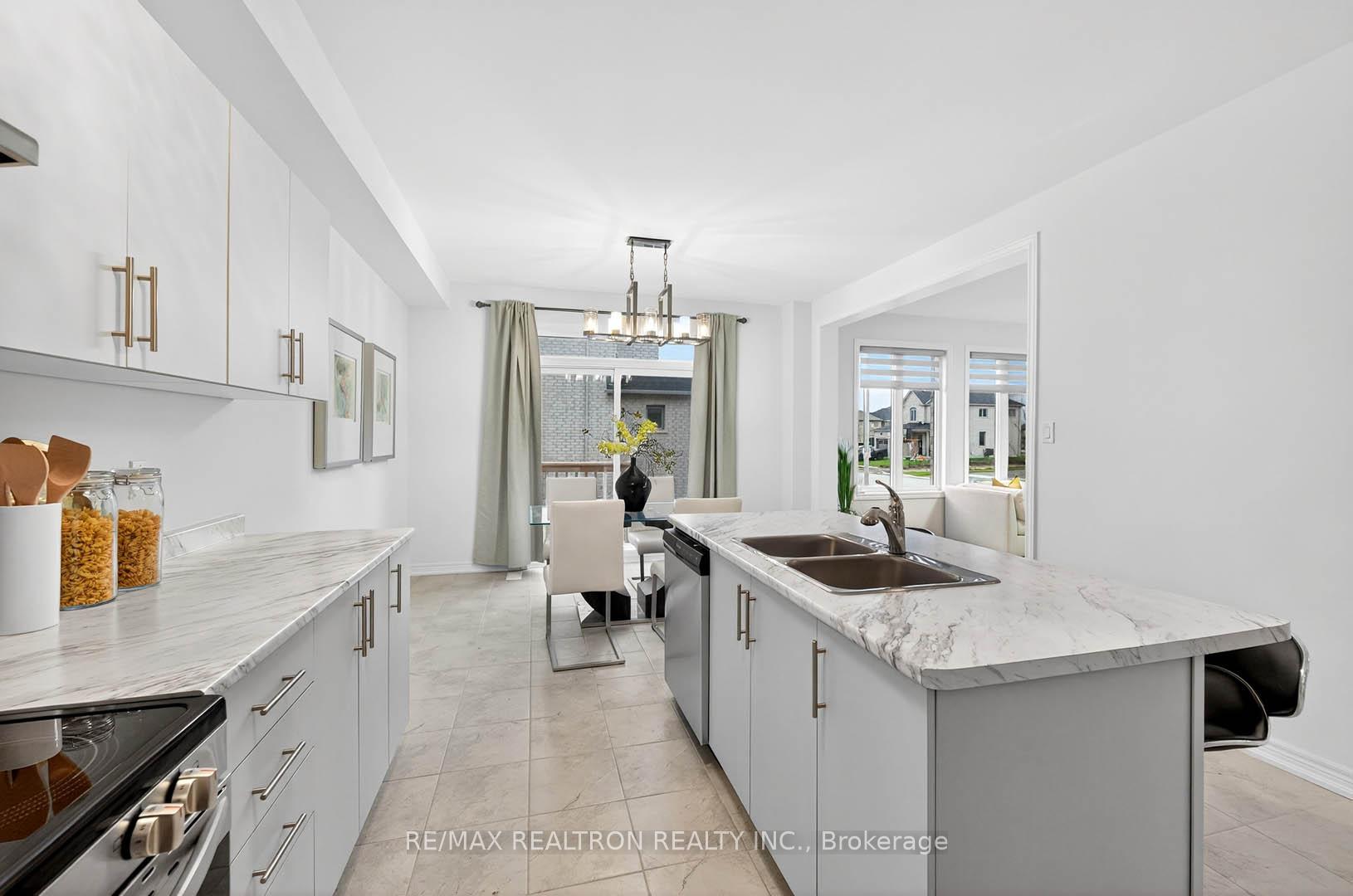Photo 23 of 40 Wakefield Boulevard, Essa, Angus — HOMEH