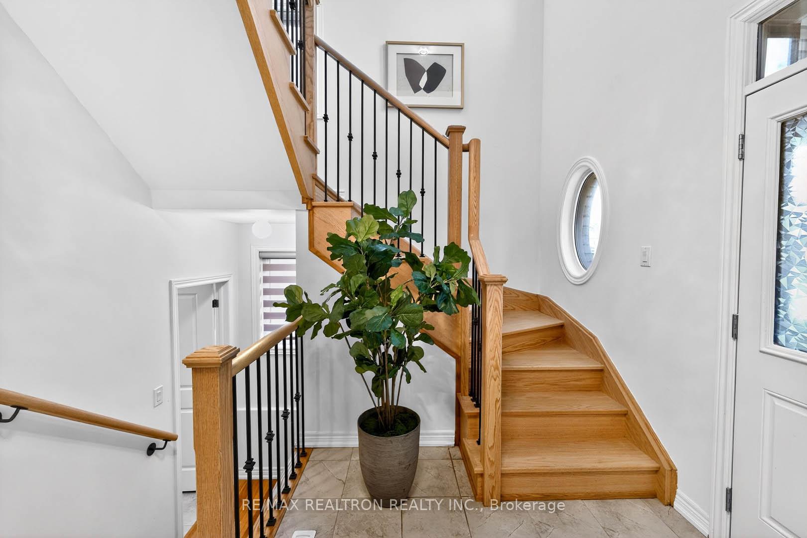 Photo 26 of 40 Wakefield Boulevard, Essa, Angus — HOMEH