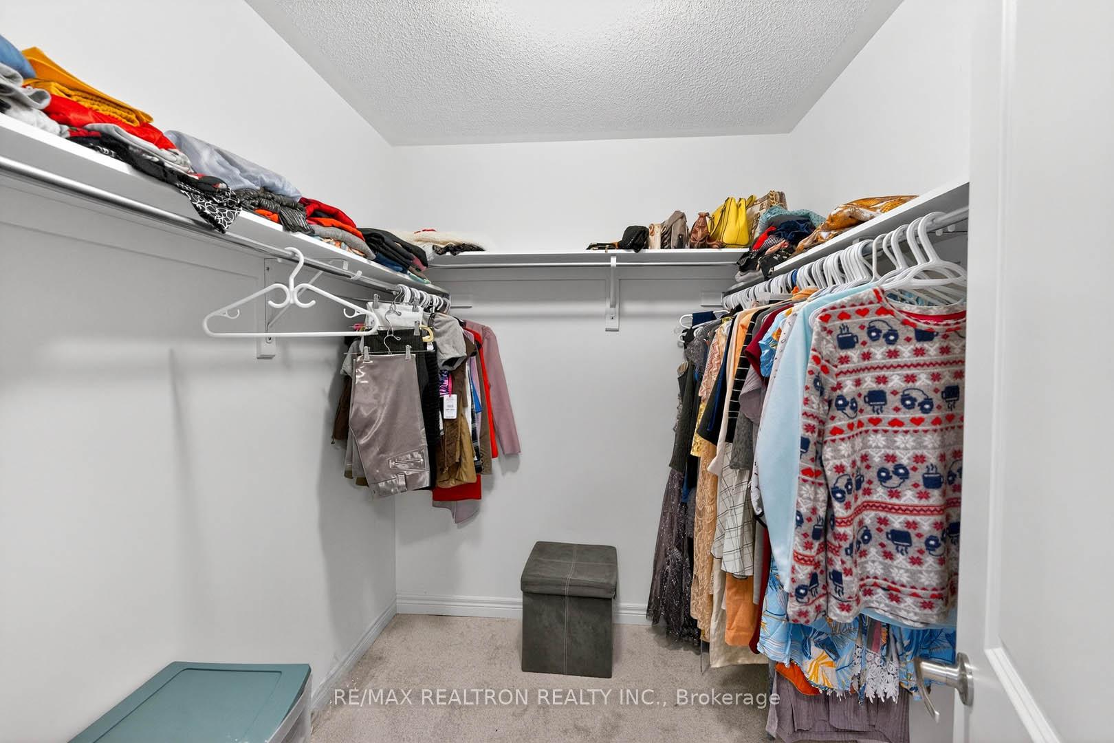 Photo 54 of 40 Wakefield Boulevard, Essa, Angus — HOMEH