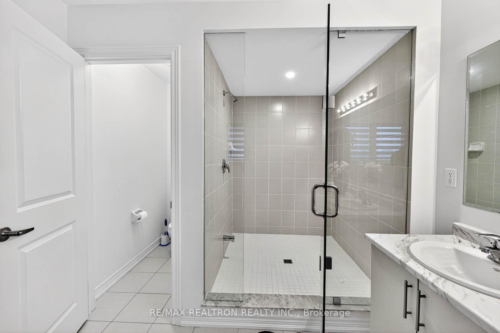 Photo 58 of 40 Wakefield Boulevard, Essa, Angus — HOMEH