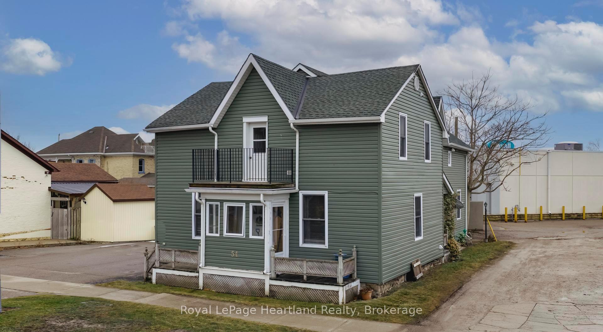 Photo 3 of 54 St David Street, Goderich, Goderich (Town) — HOMEH