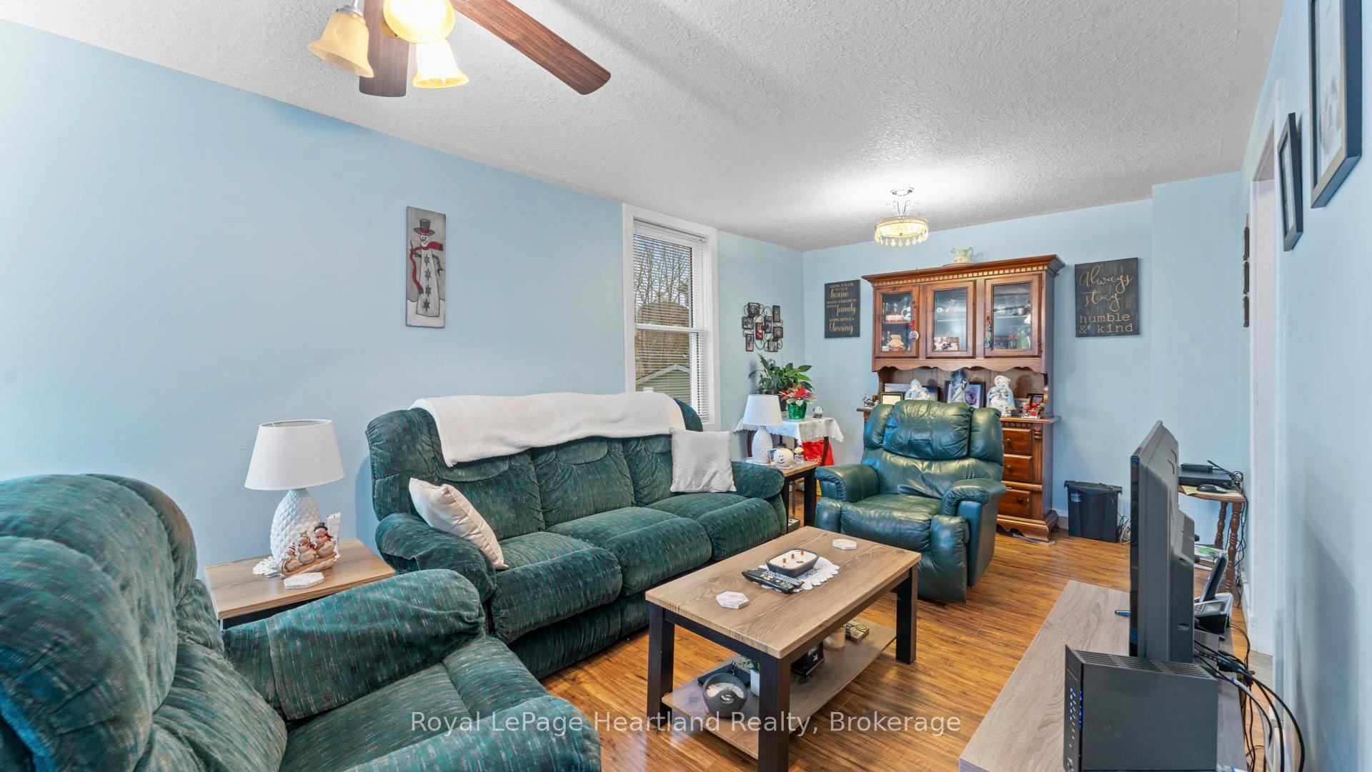 Photo 5 of 54 St David Street, Goderich, Goderich (Town) — HOMEH