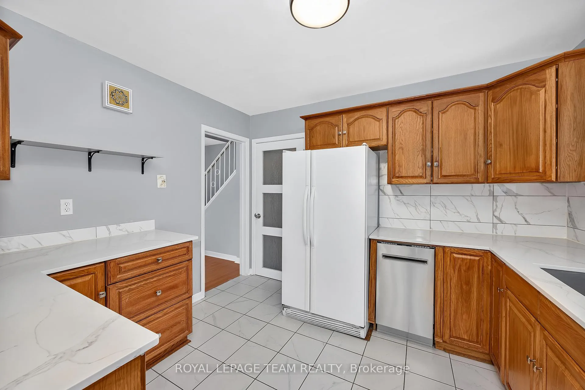 Photo 17 of 345 Poulin Avenue, Ottawa, Britannia — HOMEH