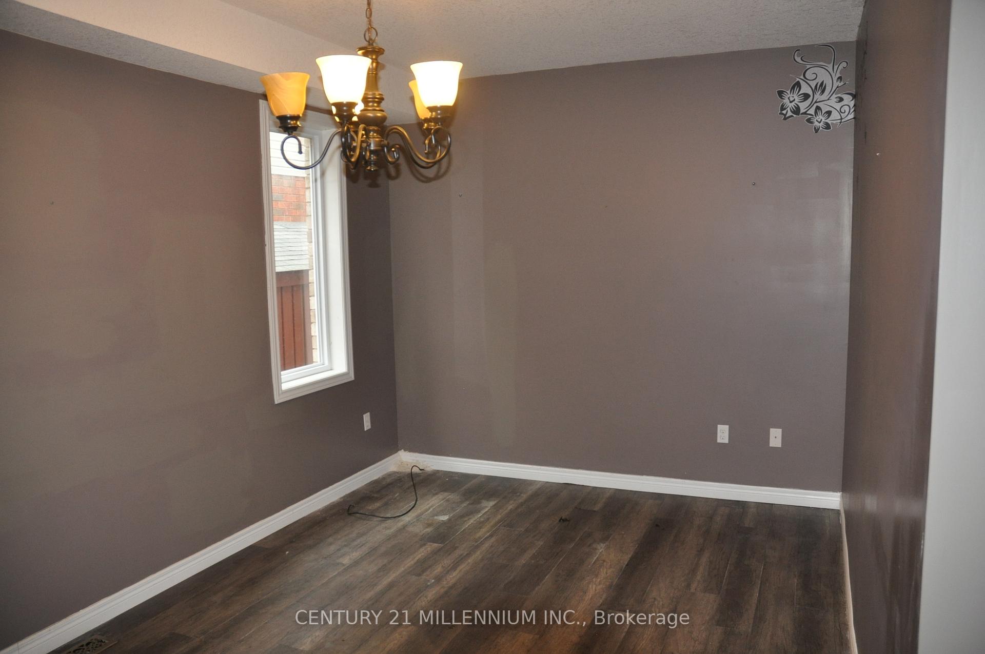Photo 3 of 168 Muriel Street, Shelburne — HOMEH