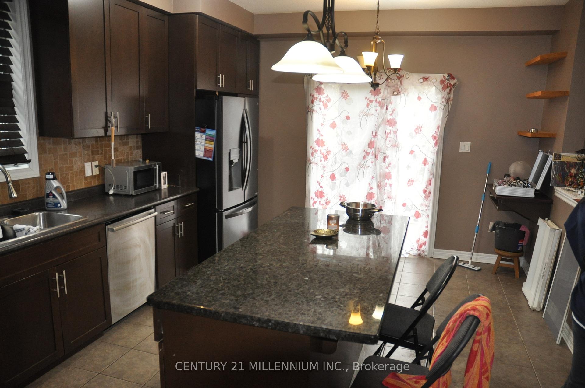Photo 5 of 168 Muriel Street, Shelburne — HOMEH