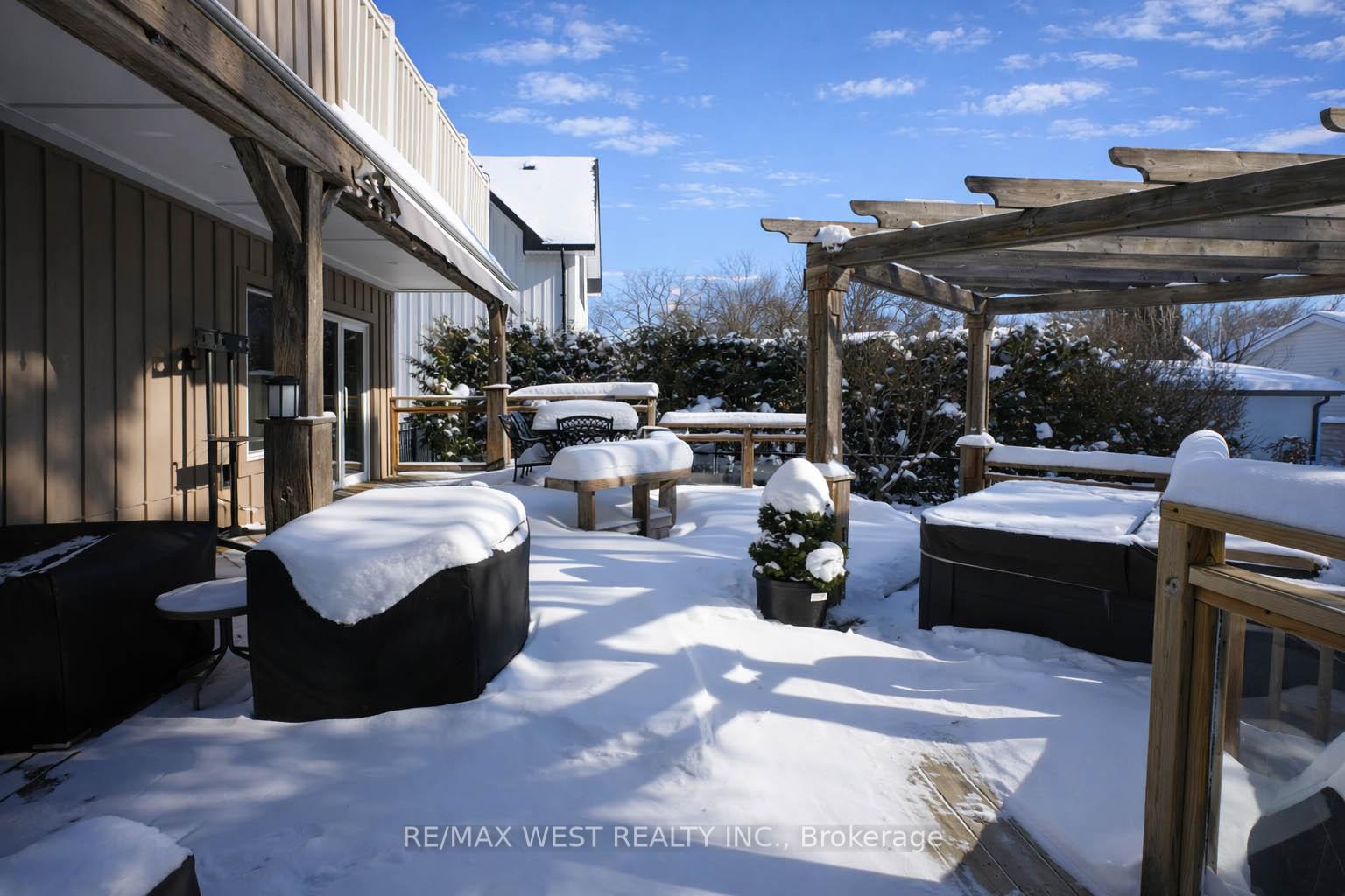 Photo 17 of 53 Metcalfe Street, Aurora, Aurora Village — HOMEH