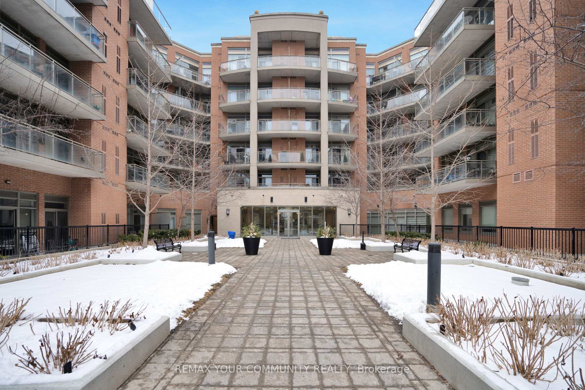Photo 3 of Unit 540, 281 Woodbridge Avenue, Vaughan, West Woodbridge — HOMEH