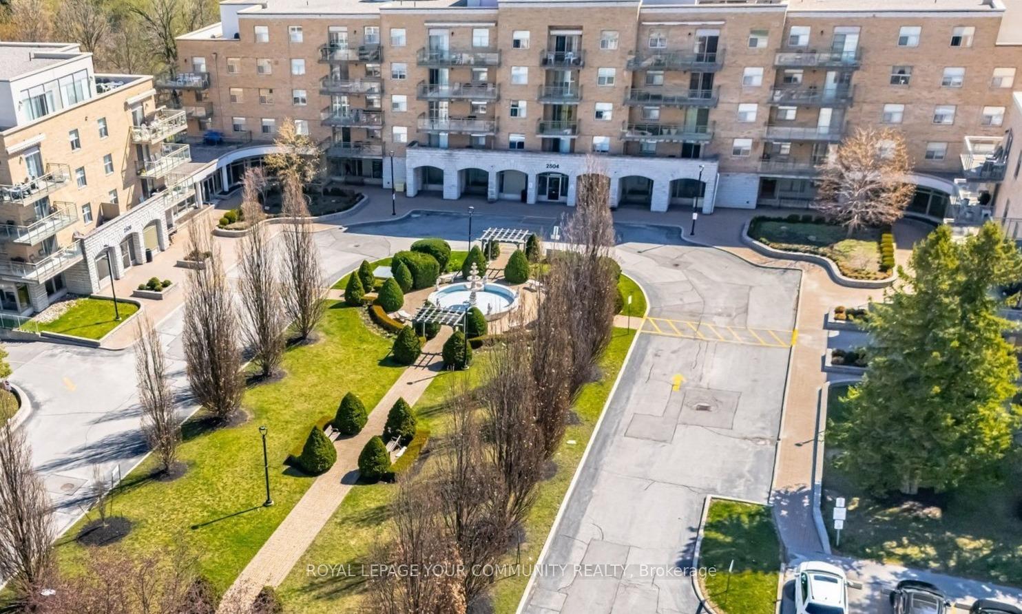 Photo 2 of Unit 508, 2504 Rutherford Road, Vaughan, Concord — HOMEH