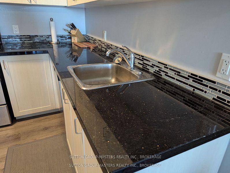 Photo 5 of Unit 507, 630 Princess Street, Kingston, Central City East — HOMEH