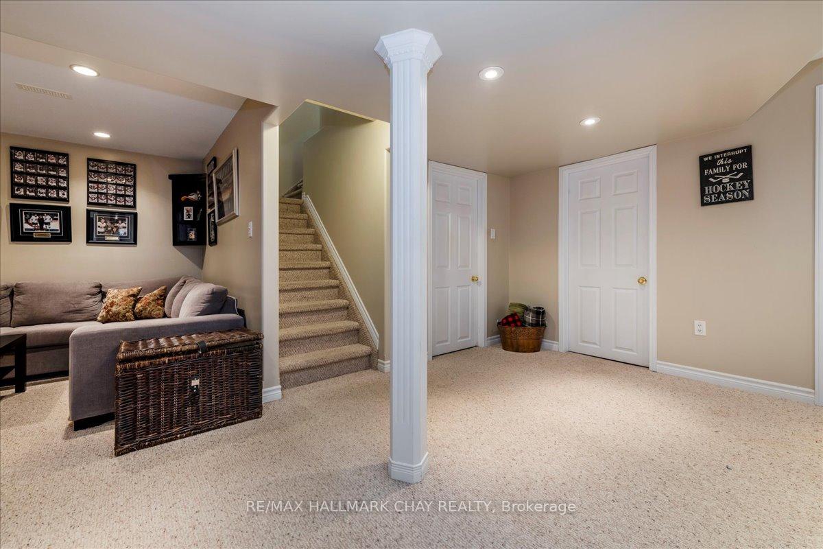 Photo 16 of 13 Teal Place, Barrie, Painswick South — HOMEH