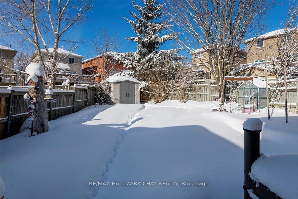 Photo 21 of 13 Teal Place, Barrie, Painswick South — HOMEH