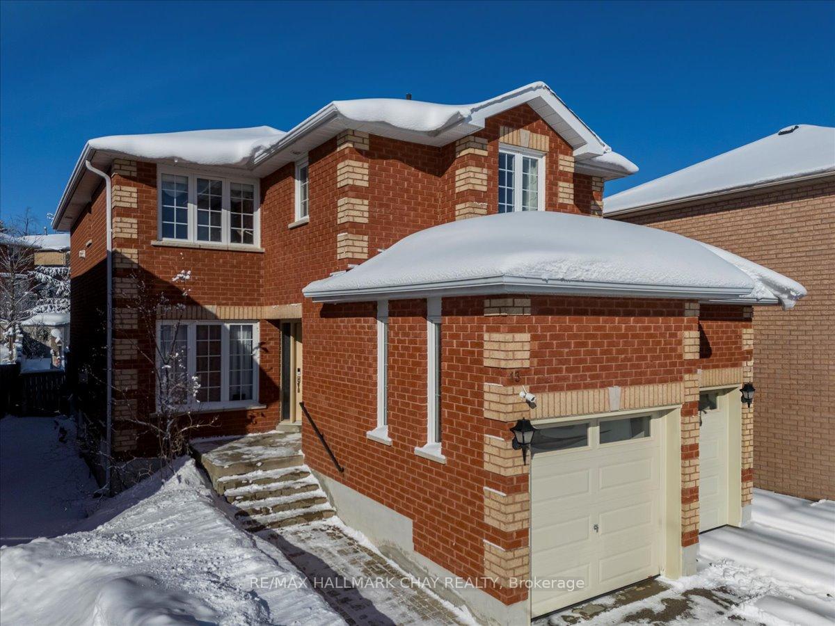 Photo 28 of 13 Teal Place, Barrie, Painswick South — HOMEH