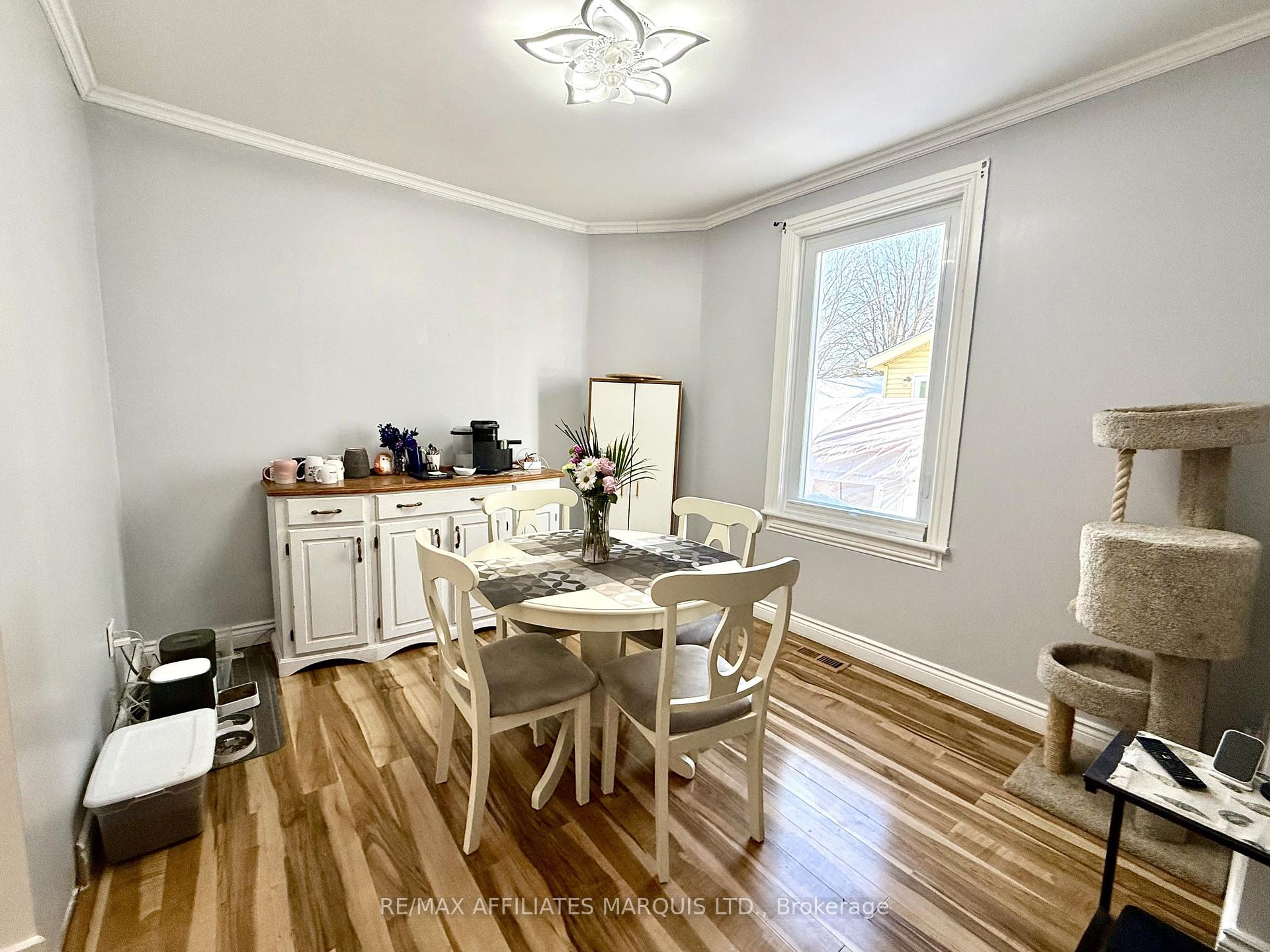 Photo 6 of 336 Fifth Street E, Cornwall — HOMEH