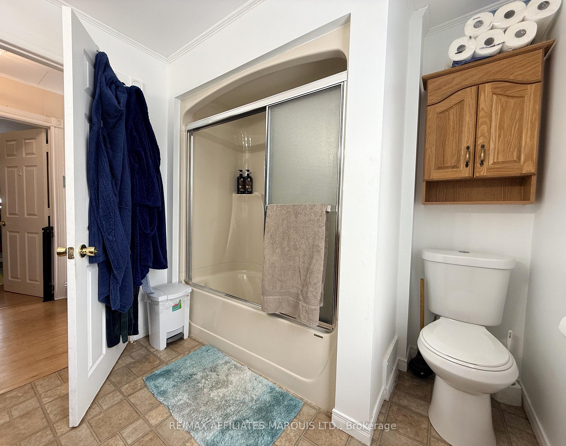Photo 12 of 336 Fifth Street E, Cornwall — HOMEH