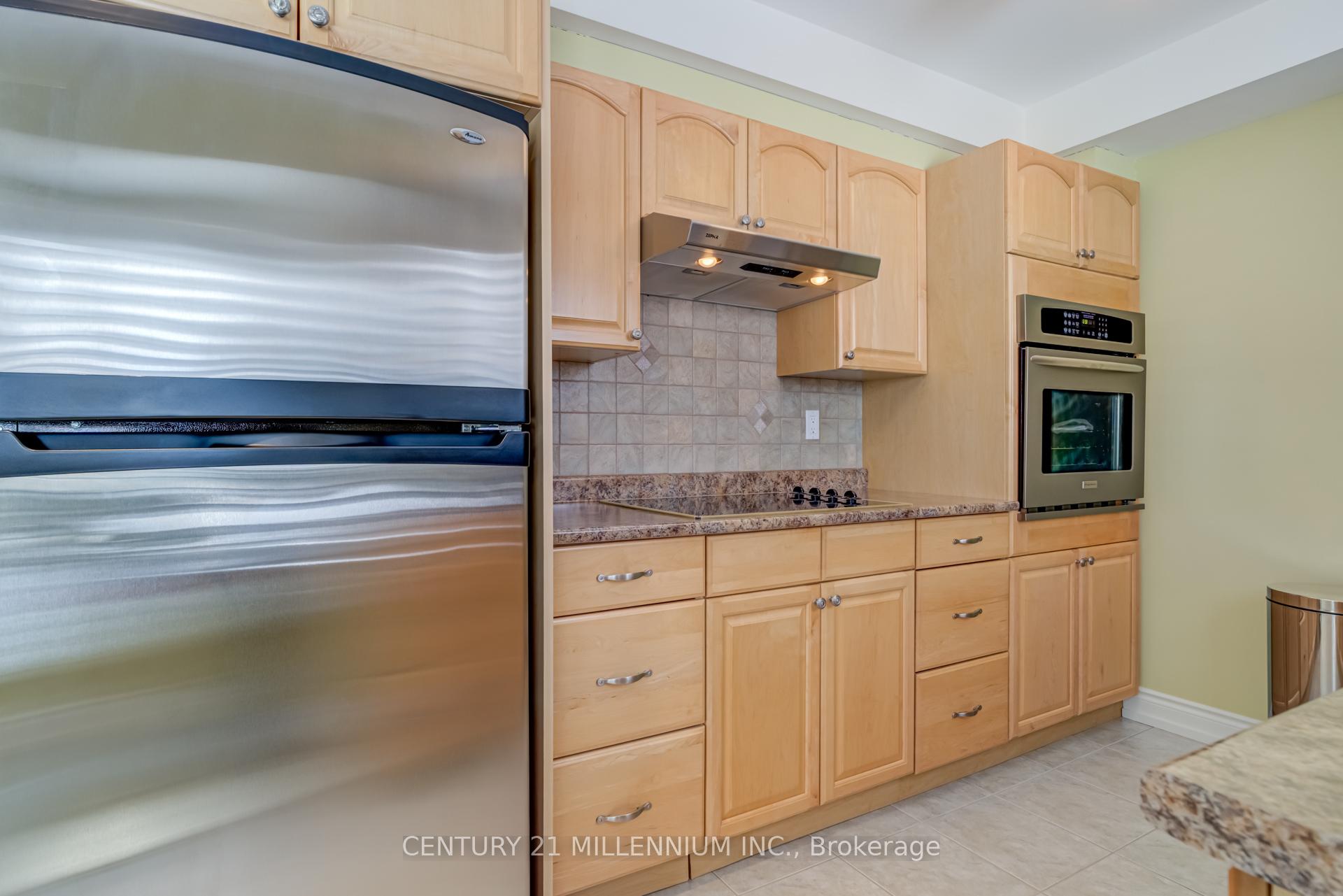 Photo 13 of 28 Tremblay Street, Brampton, Heart Lake West — HOMEH
