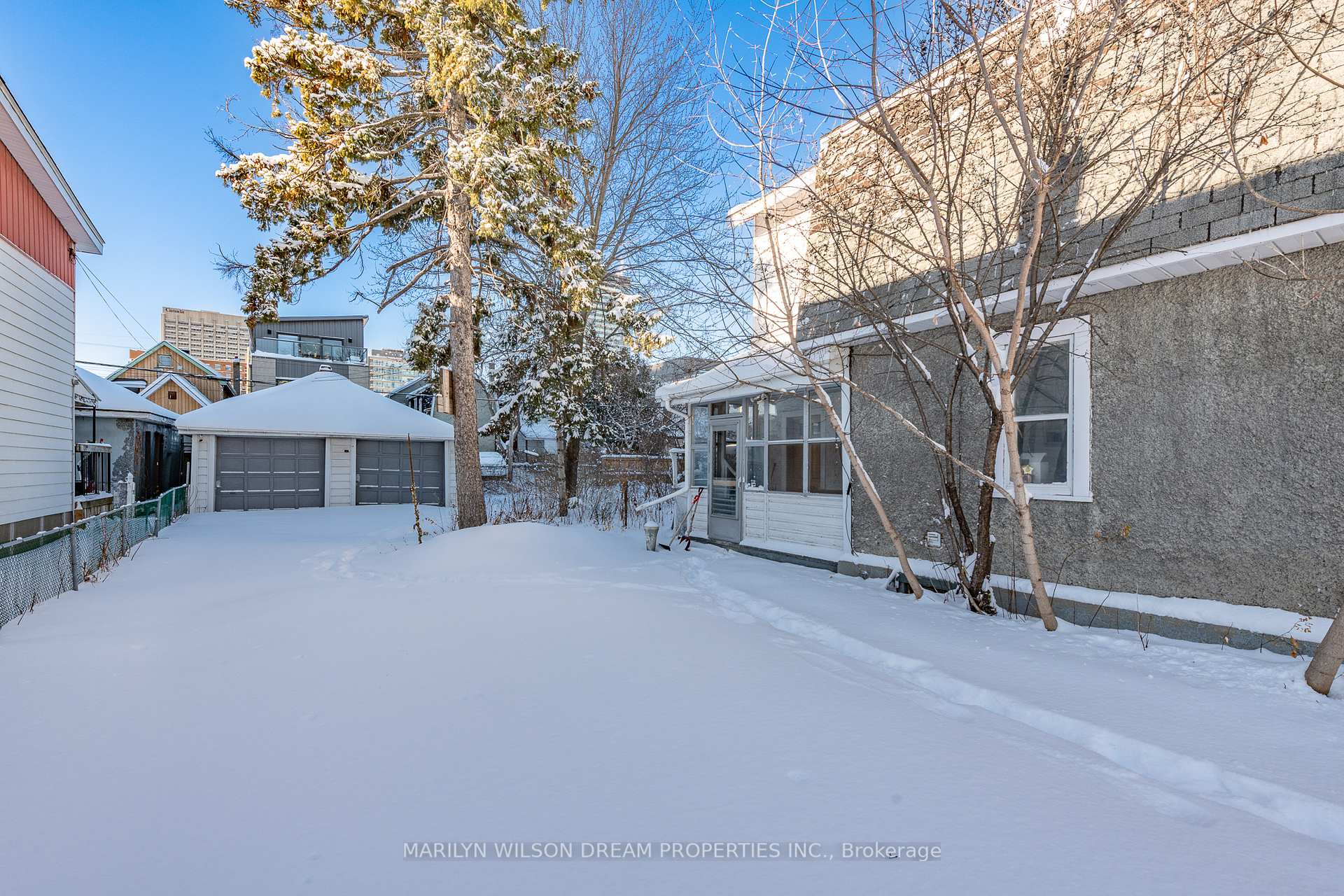 Photo 3 of 92 Stonehurst Avenue, Ottawa, Mechanicsville — HOMEH