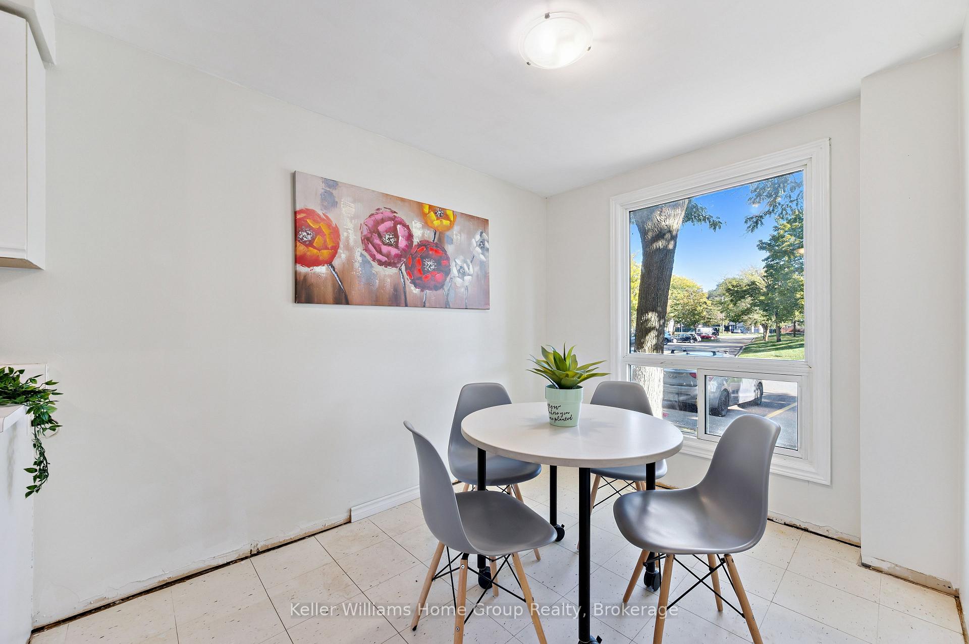 Photo 15 of Unit 39, 40 Imperial Road N, Guelph, Willow West/Sugarbush/West Acres — HOMEH