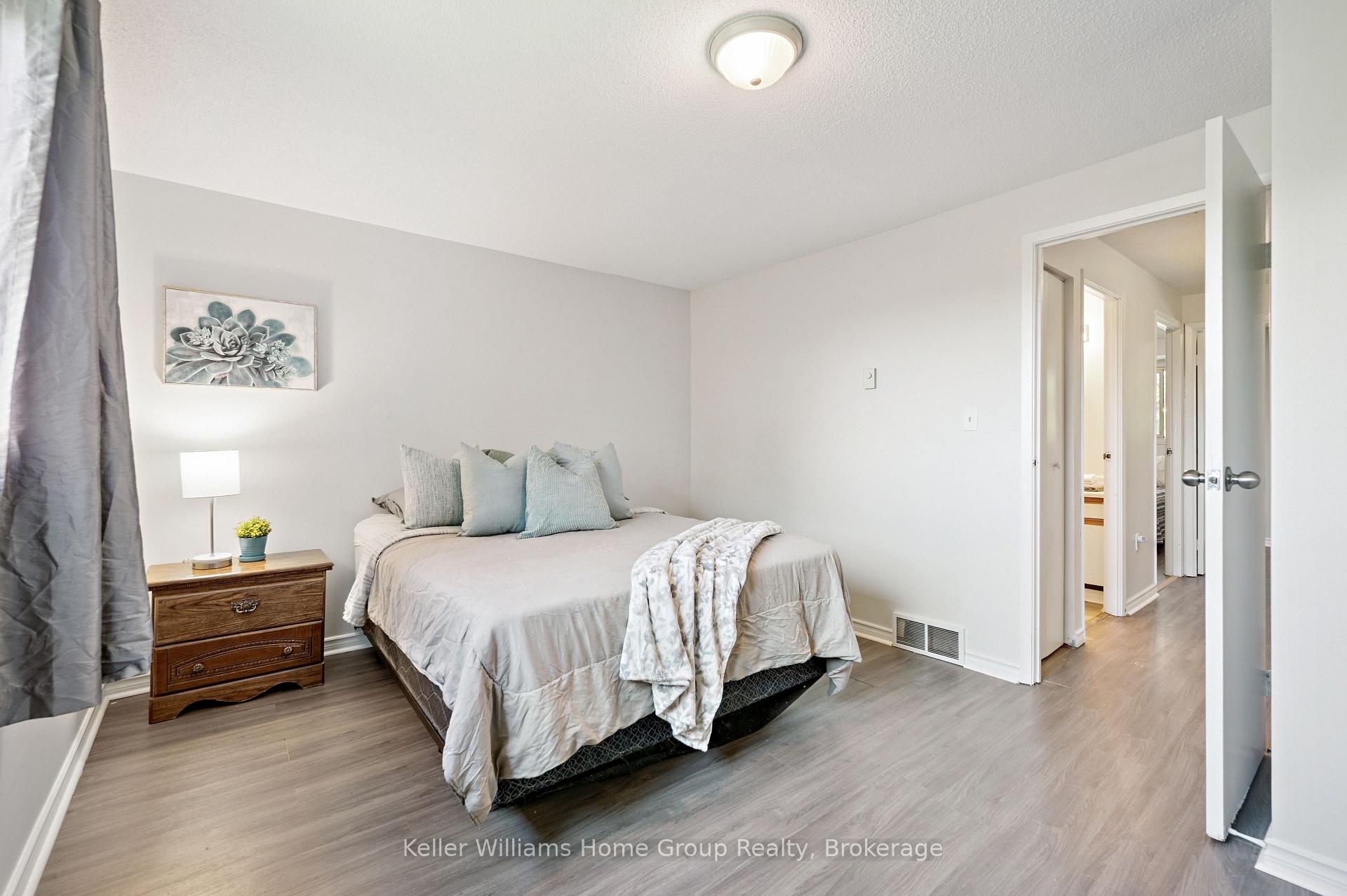 Photo 24 of Unit 39, 40 Imperial Road N, Guelph, Willow West/Sugarbush/West Acres — HOMEH