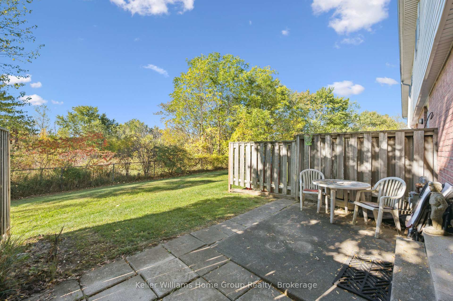 Photo 31 of Unit 39, 40 Imperial Road N, Guelph, Willow West/Sugarbush/West Acres — HOMEH