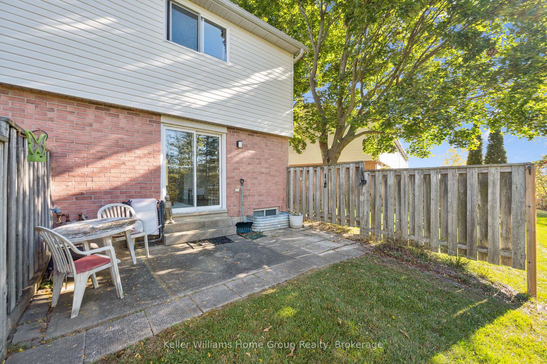 Photo 33 of Unit 39, 40 Imperial Road N, Guelph, Willow West/Sugarbush/West Acres — HOMEH