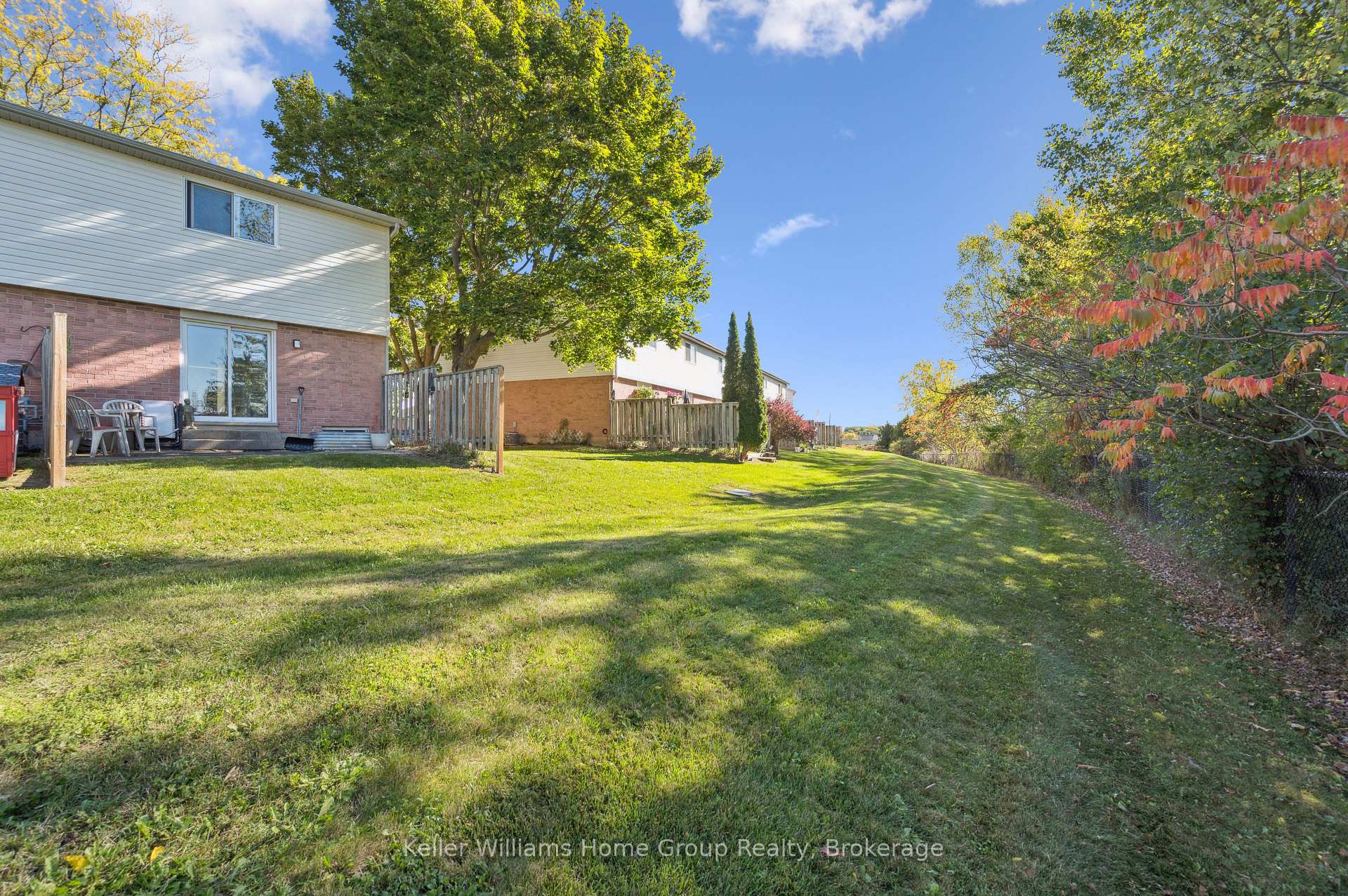 Photo 34 of Unit 39, 40 Imperial Road N, Guelph, Willow West/Sugarbush/West Acres — HOMEH