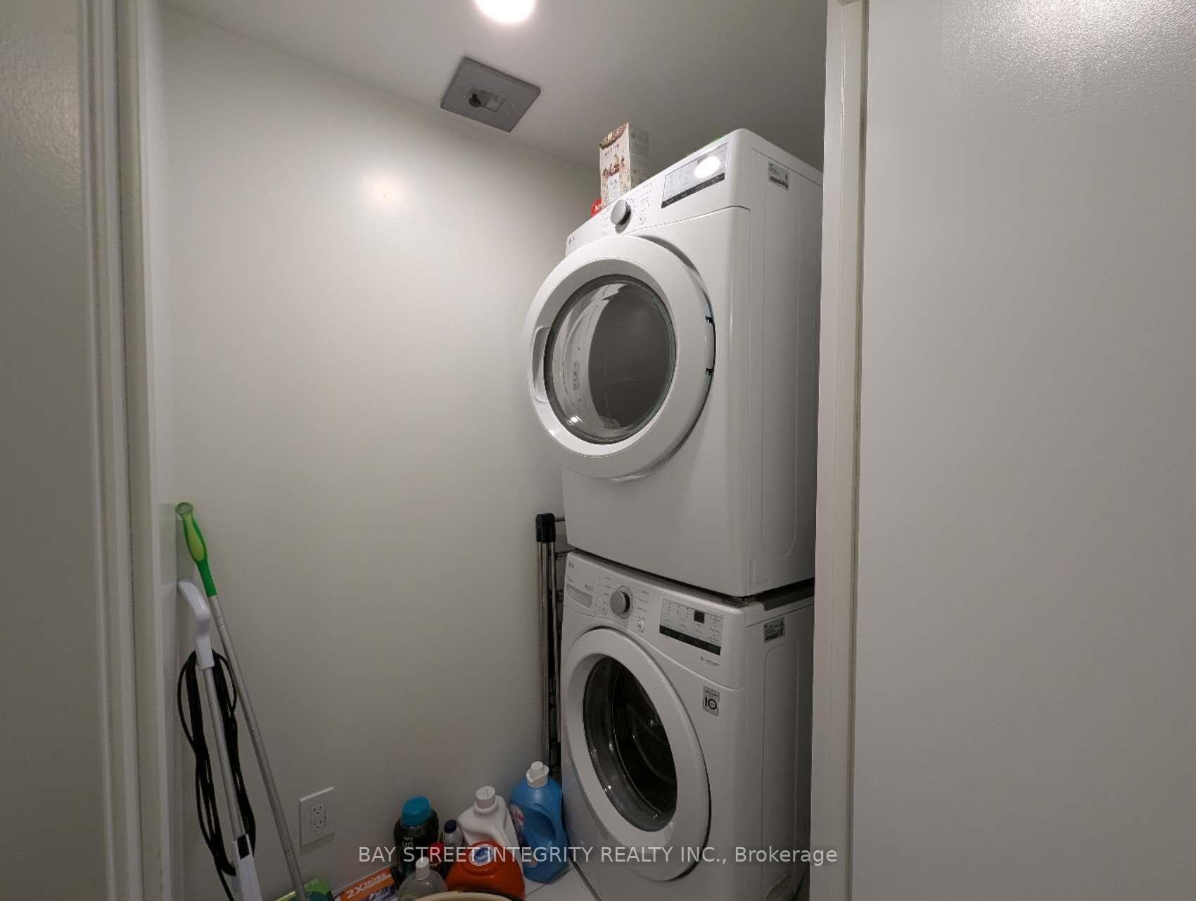 Photo 14 of Unit 822, 8119 Birchmount Road, Markham, Unionville — HOMEH