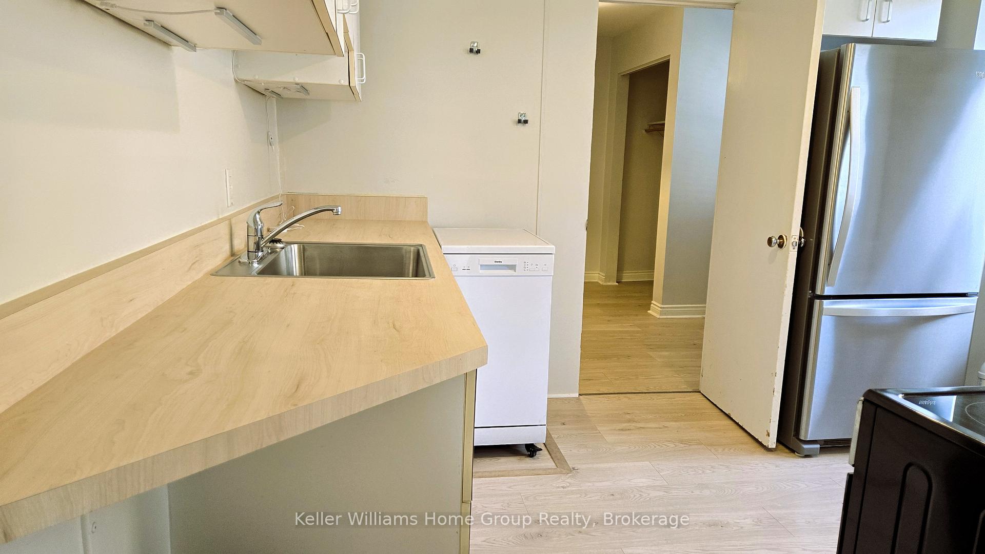 Photo 3 of 114A Surrey Street E, Guelph, Downtown — HOMEH