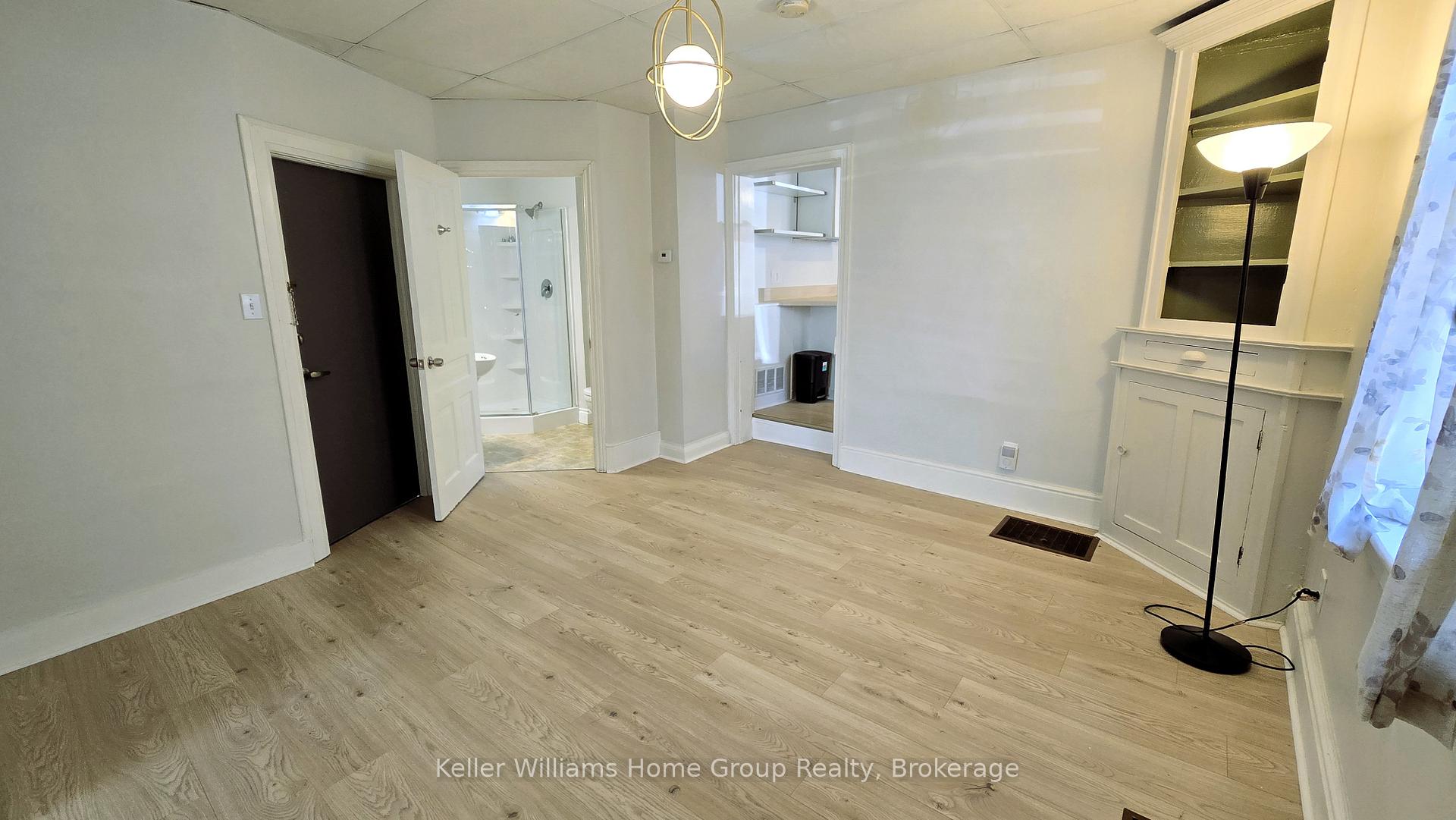Photo 6 of 114A Surrey Street E, Guelph, Downtown — HOMEH