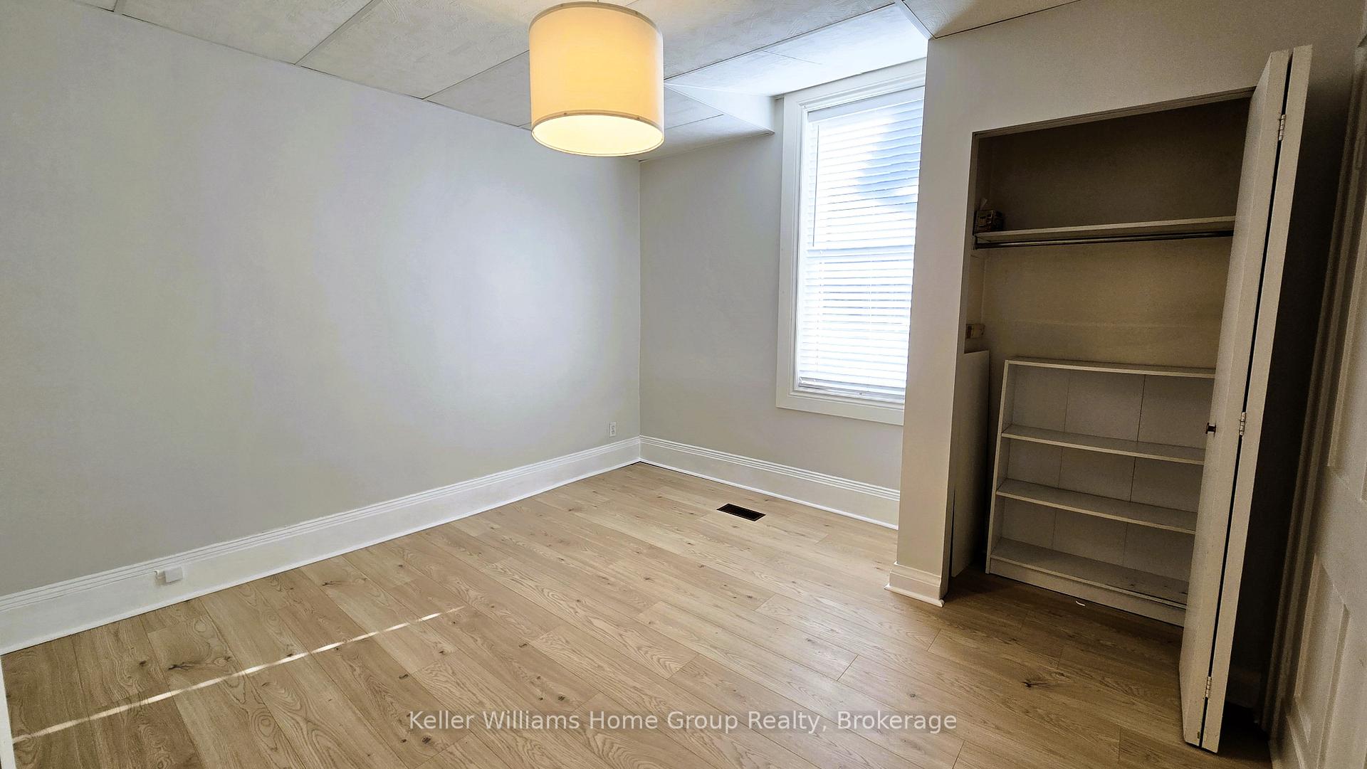 Photo 11 of 114A Surrey Street E, Guelph, Downtown — HOMEH