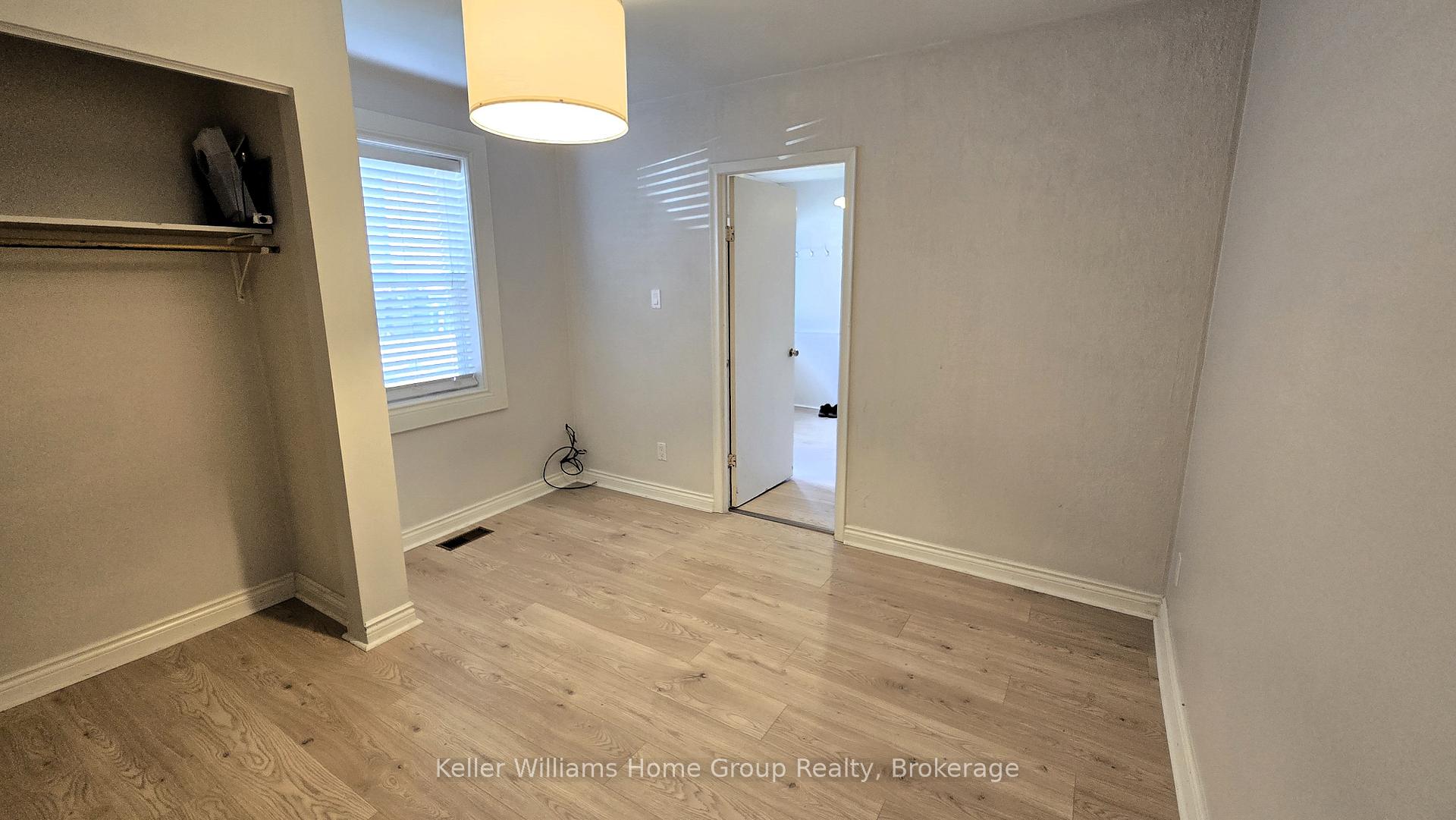 Photo 13 of 114A Surrey Street E, Guelph, Downtown — HOMEH
