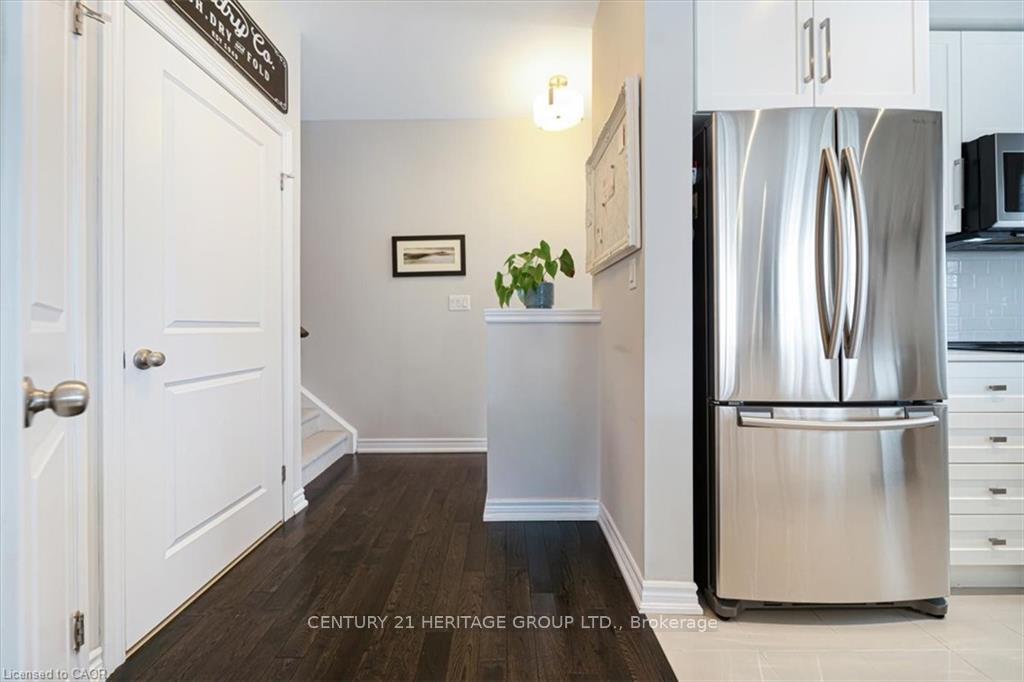 Photo 10 of Unit 27, 377 Glancaster Road, Hamilton, Villages of Glancaster — HOMEH