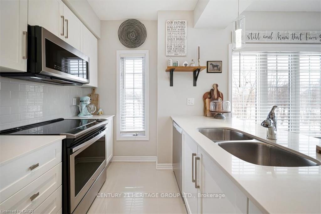 Photo 12 of Unit 27, 377 Glancaster Road, Hamilton, Villages of Glancaster — HOMEH