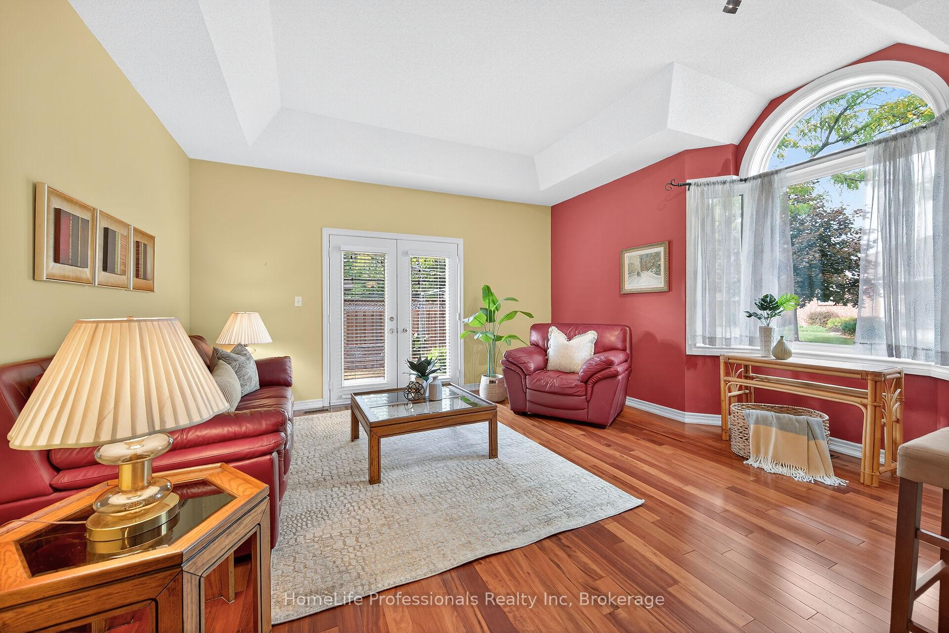 Photo 12 of Unit 28, 52 Twentyplace Boulevard, Hamilton, Twenty Place — HOMEH