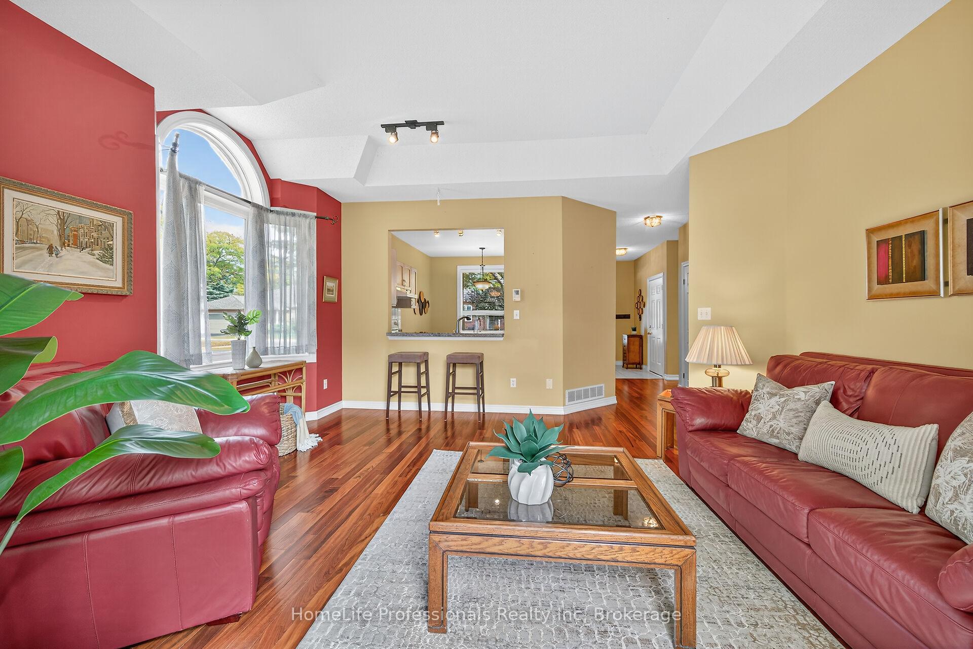 Photo 15 of Unit 28, 52 Twentyplace Boulevard, Hamilton, Twenty Place — HOMEH
