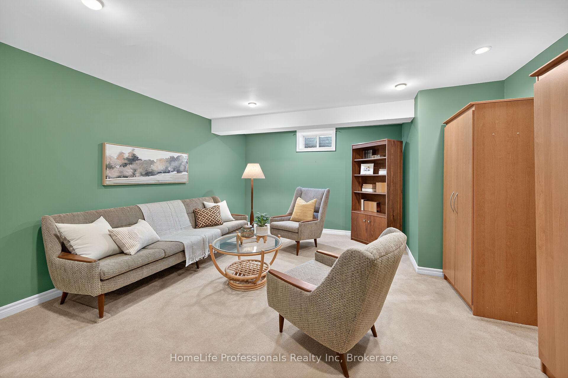 Photo 21 of Unit 28, 52 Twentyplace Boulevard, Hamilton, Twenty Place — HOMEH