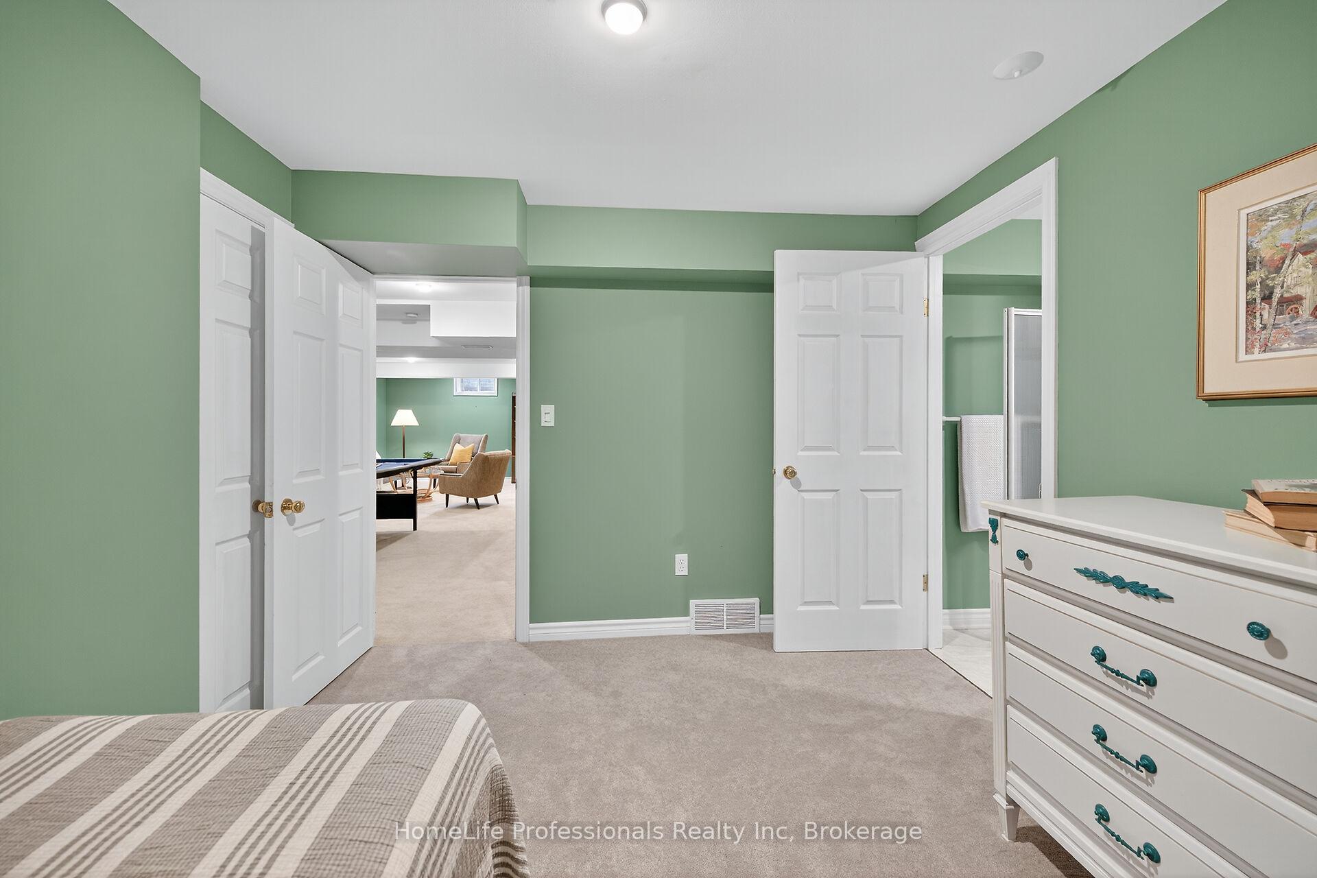 Photo 25 of Unit 28, 52 Twentyplace Boulevard, Hamilton, Twenty Place — HOMEH