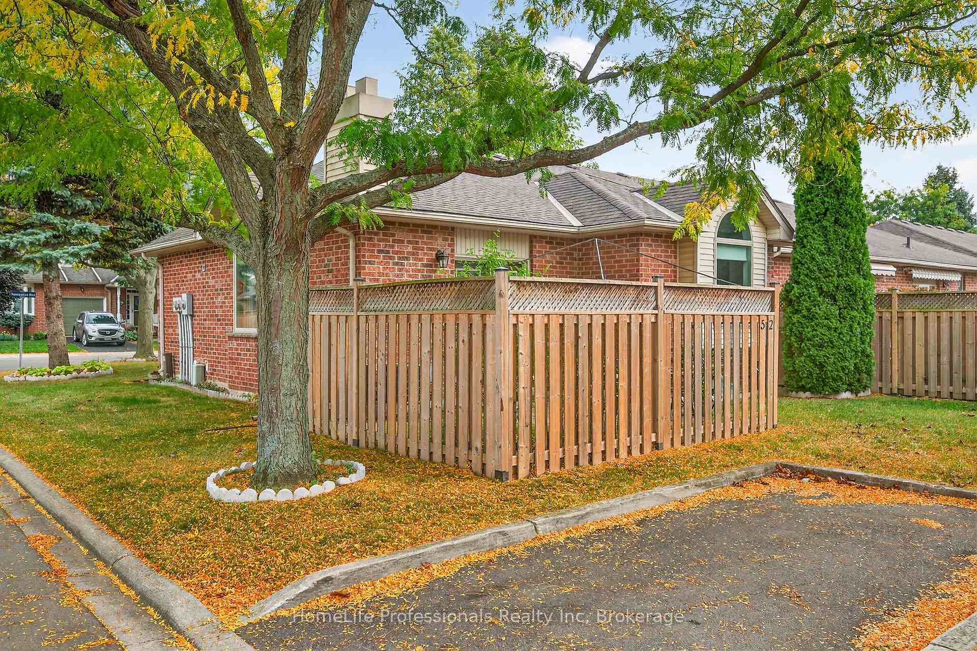 Photo 30 of Unit 28, 52 Twentyplace Boulevard, Hamilton, Twenty Place — HOMEH