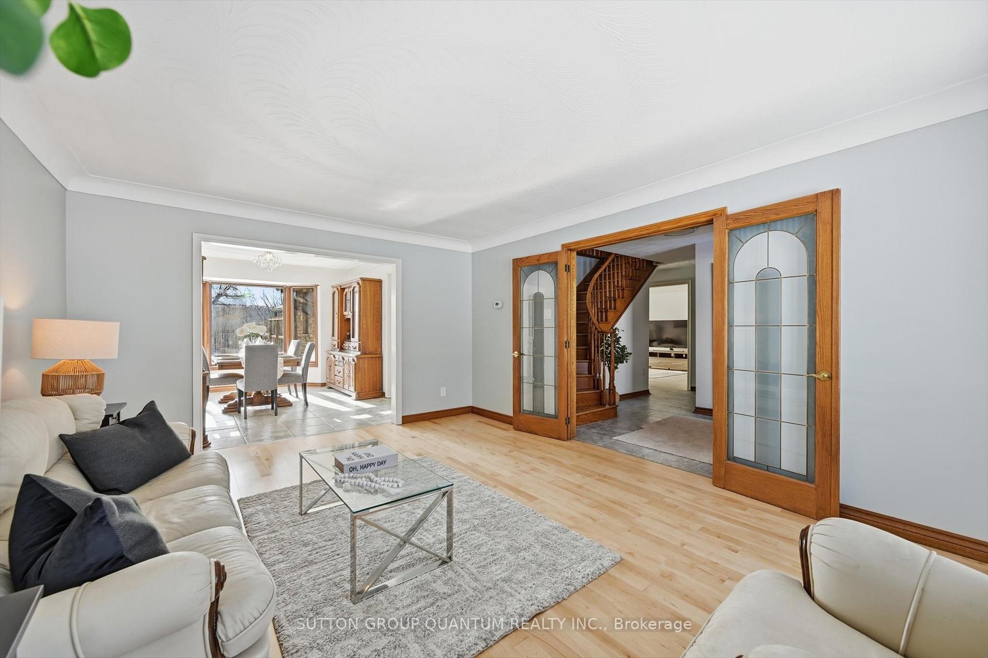Photo 8 of 729 Winston Road, Grimsby, Grimsby Beach — HOMEH