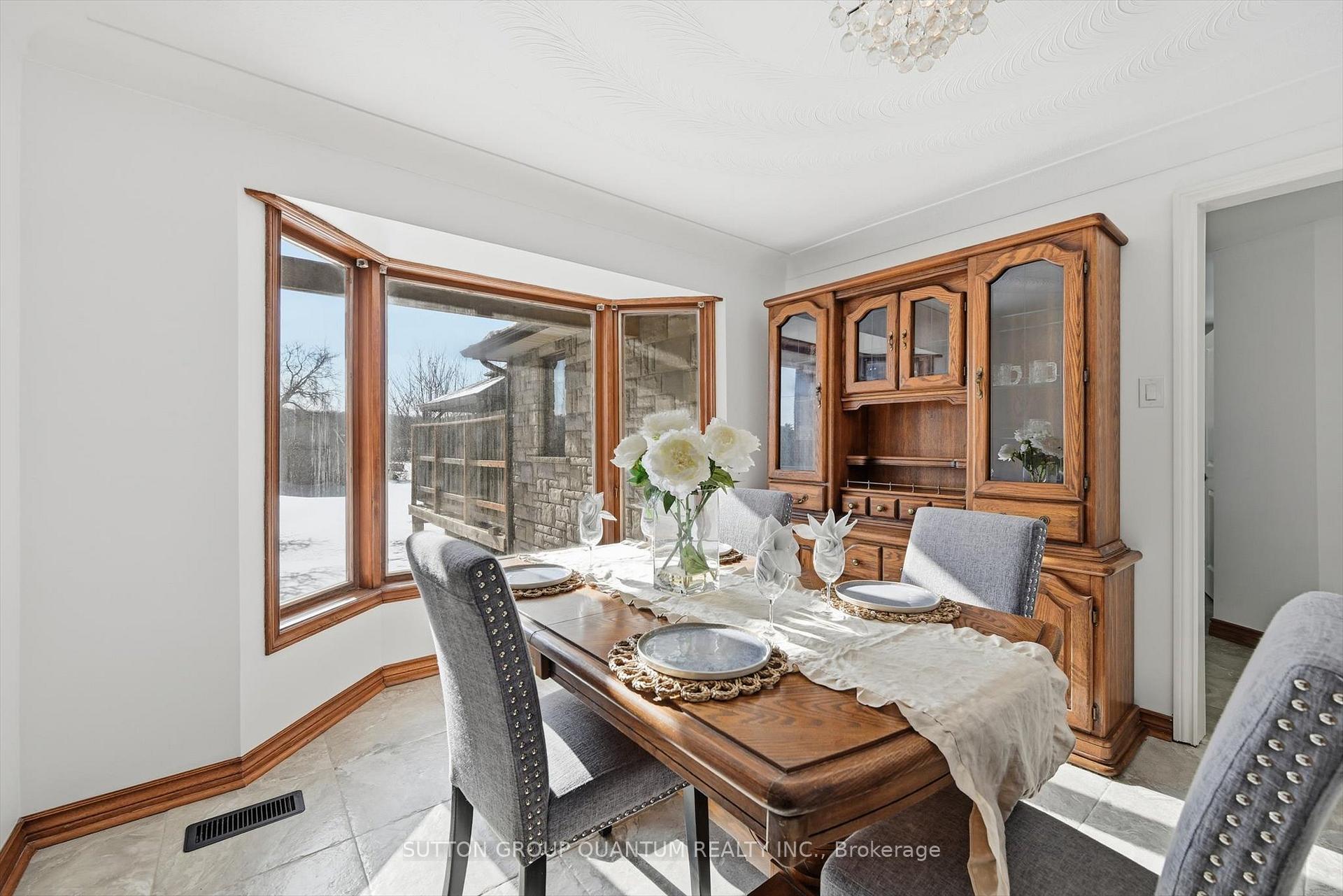 Photo 21 of 729 Winston Road, Grimsby, Grimsby Beach — HOMEH