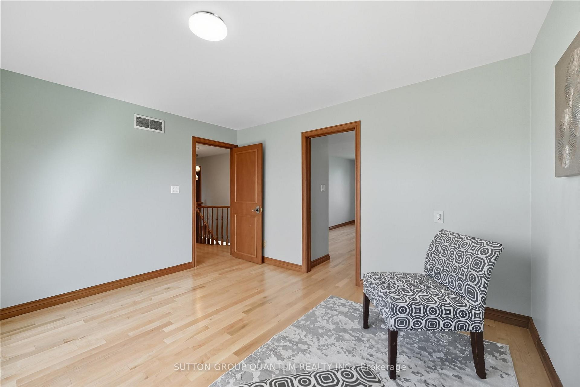 Photo 28 of 729 Winston Road, Grimsby, Grimsby Beach — HOMEH