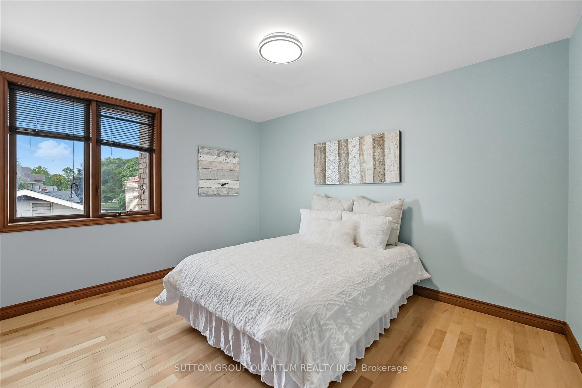 Photo 34 of 729 Winston Road, Grimsby, Grimsby Beach — HOMEH