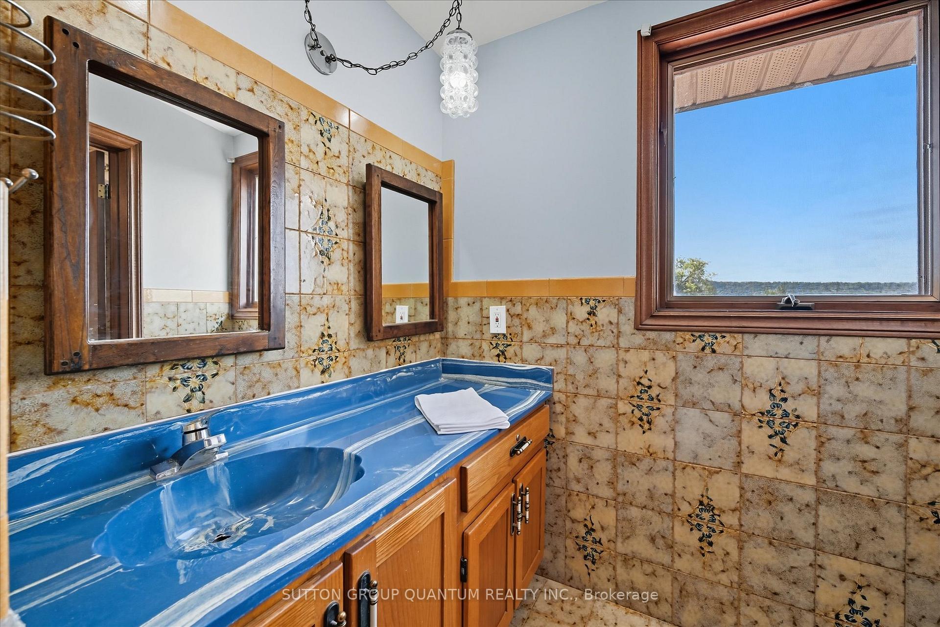 Photo 36 of 729 Winston Road, Grimsby, Grimsby Beach — HOMEH