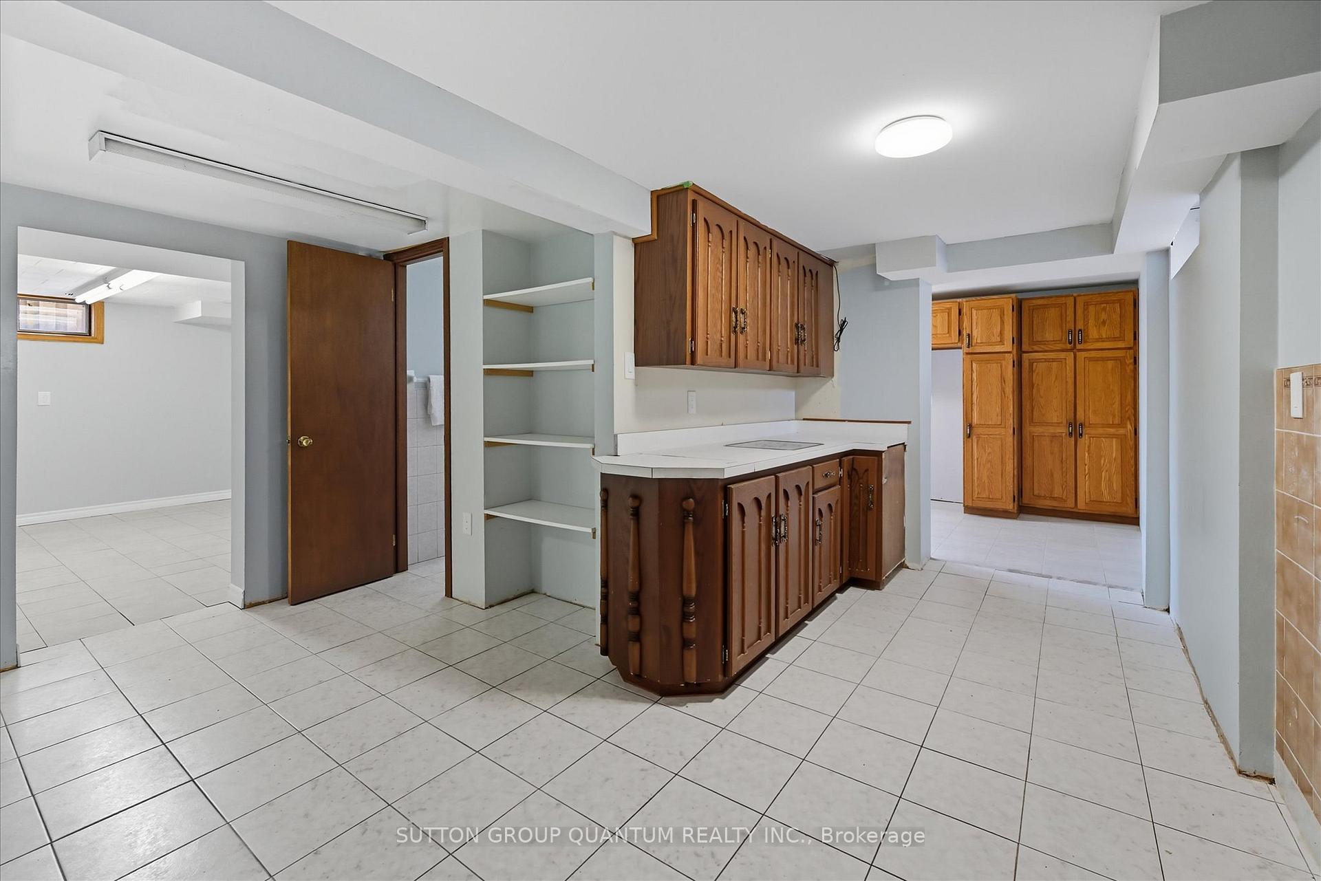 Photo 39 of 729 Winston Road, Grimsby, Grimsby Beach — HOMEH
