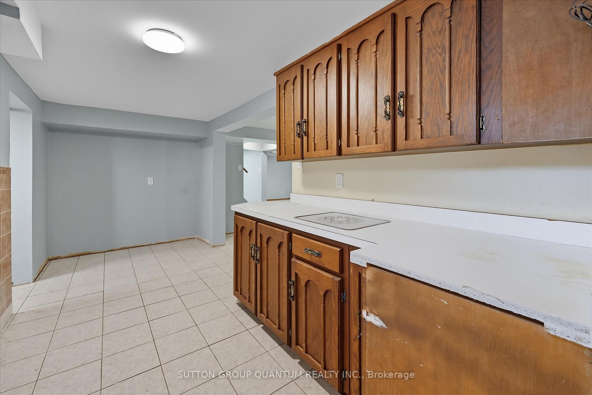 Photo 42 of 729 Winston Road, Grimsby, Grimsby Beach — HOMEH