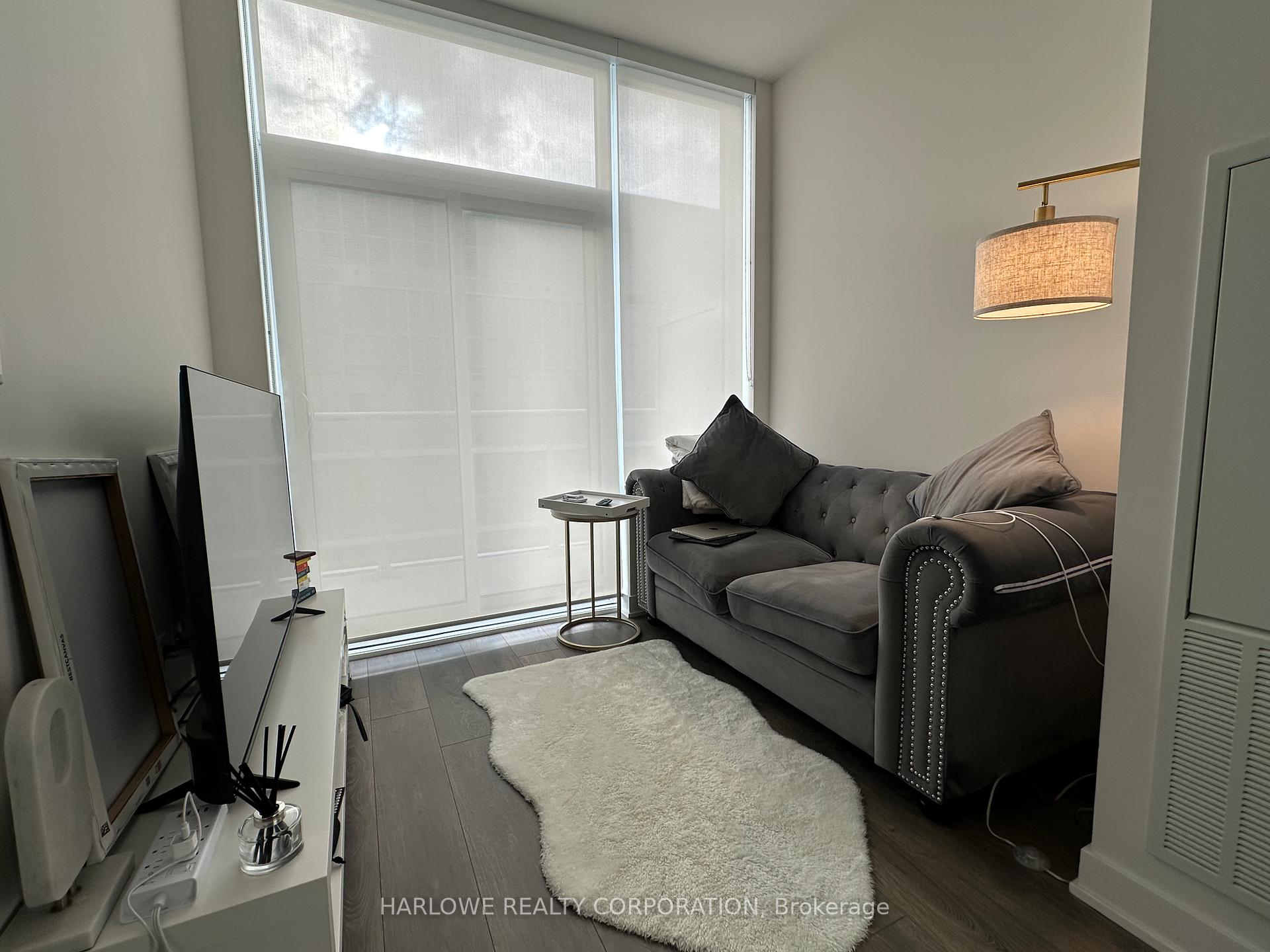 Photo 1 of Unit Ph05, 99 Broadway Avenue, Toronto, Mount Pleasant West — HOMEH