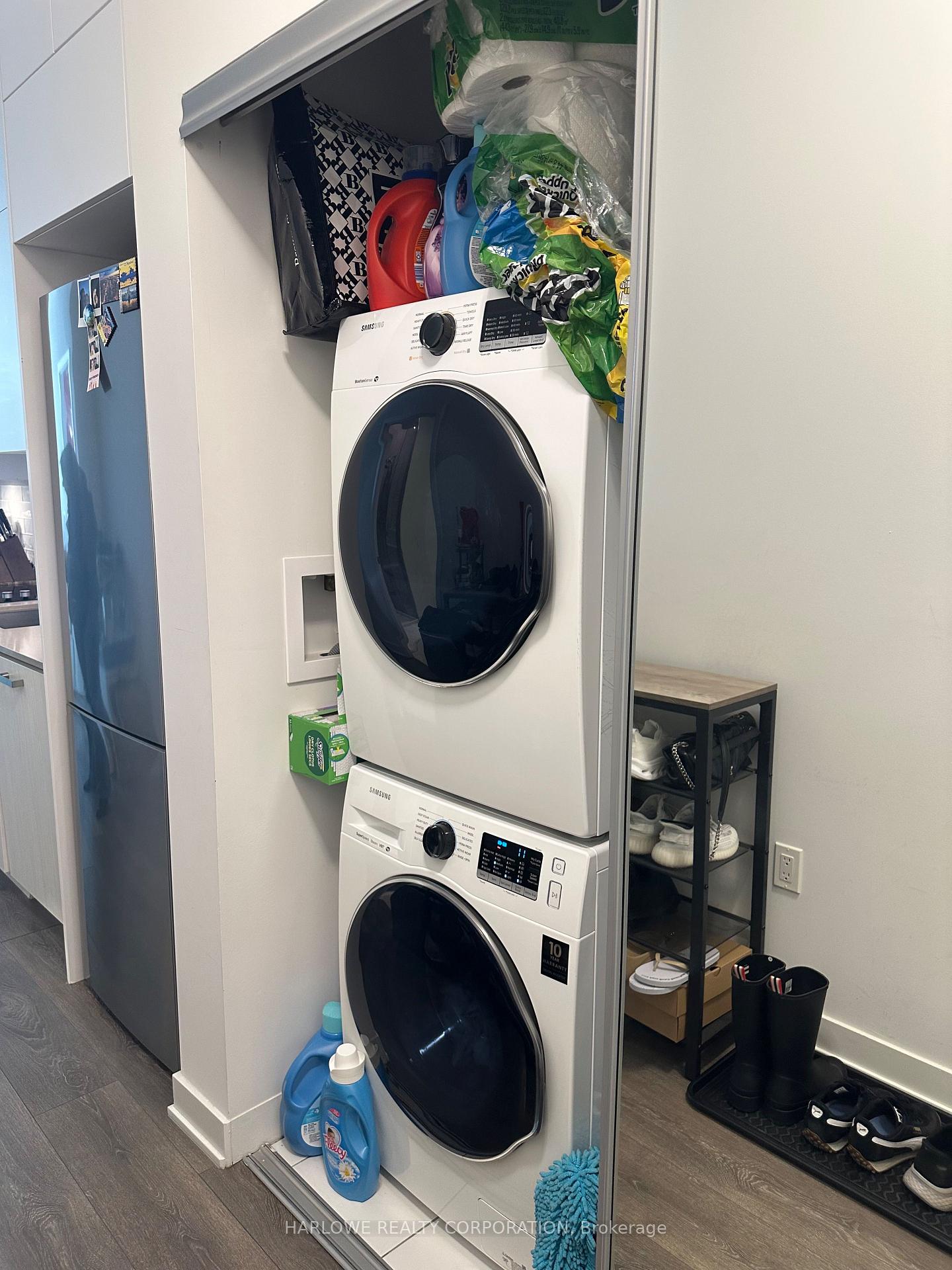 Photo 10 of Unit Ph05, 99 Broadway Avenue, Toronto, Mount Pleasant West — HOMEH