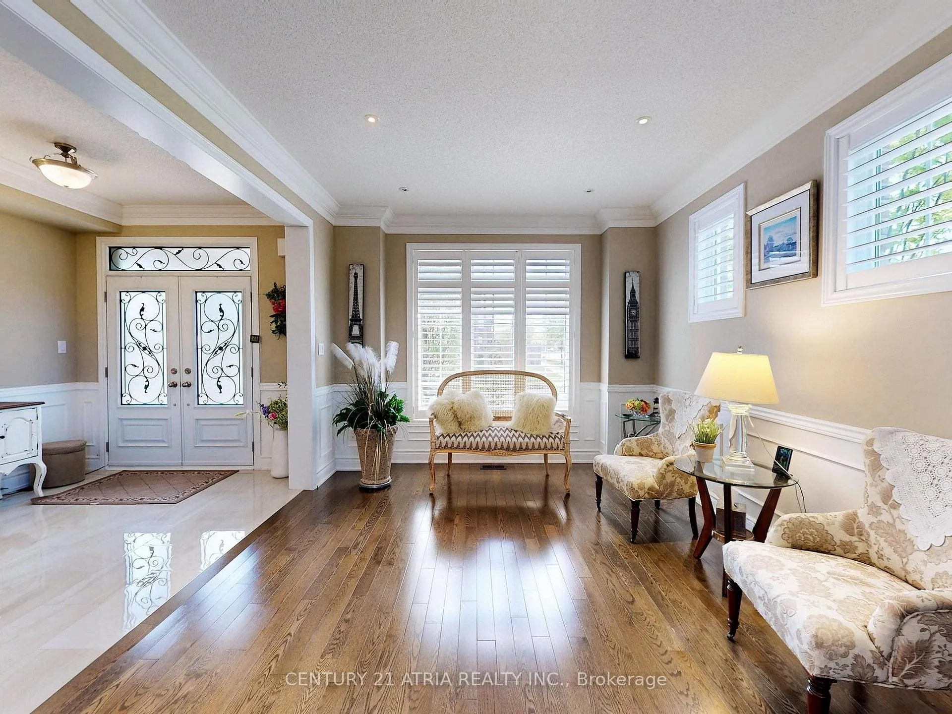 Photo 7 of 2 Colonel George Mclaren Drive, Markham, Victoria Square — HOMEH
