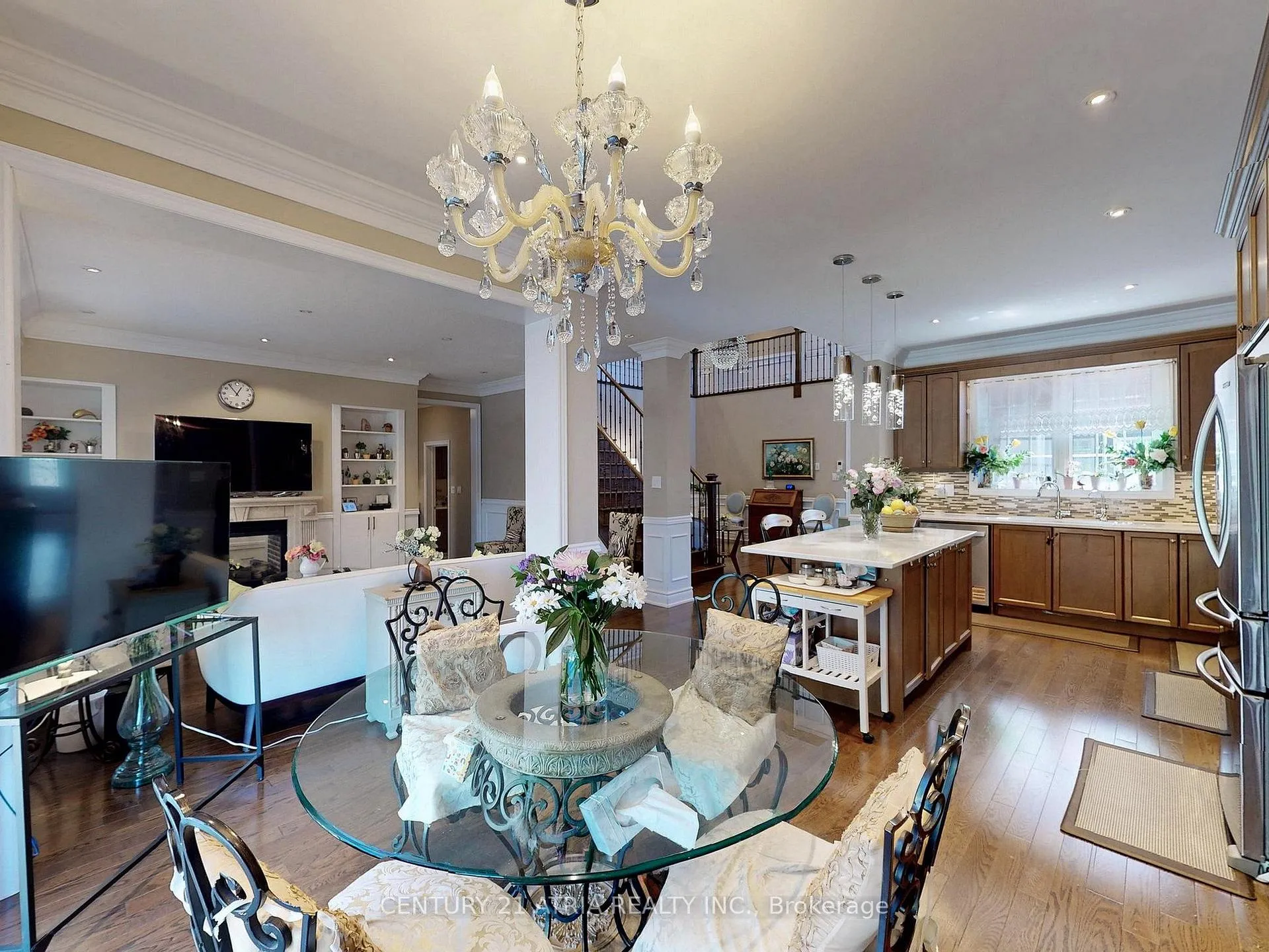 Photo 18 of 2 Colonel George Mclaren Drive, Markham, Victoria Square — HOMEH