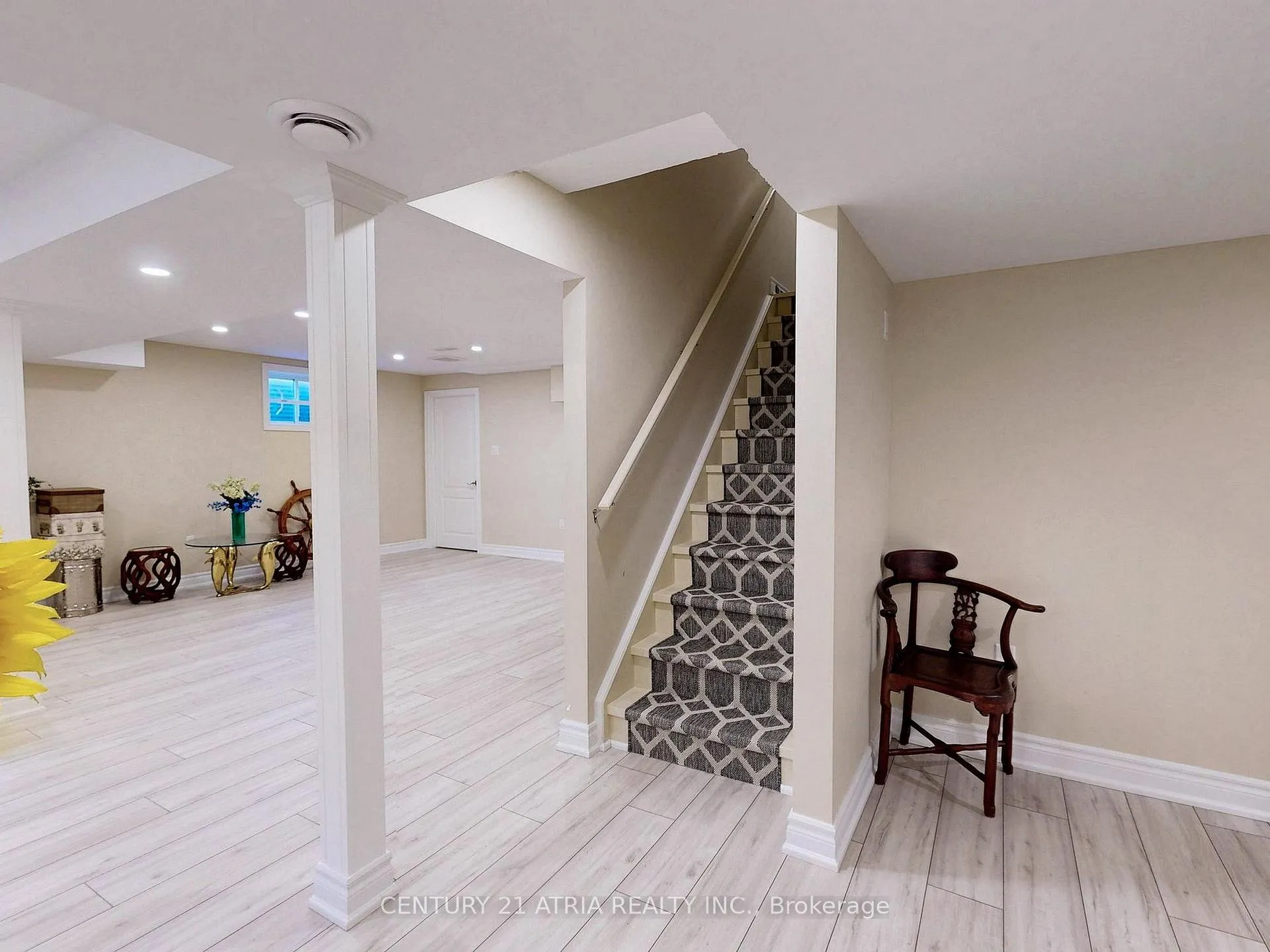 Photo 35 of 2 Colonel George Mclaren Drive, Markham, Victoria Square — HOMEH
